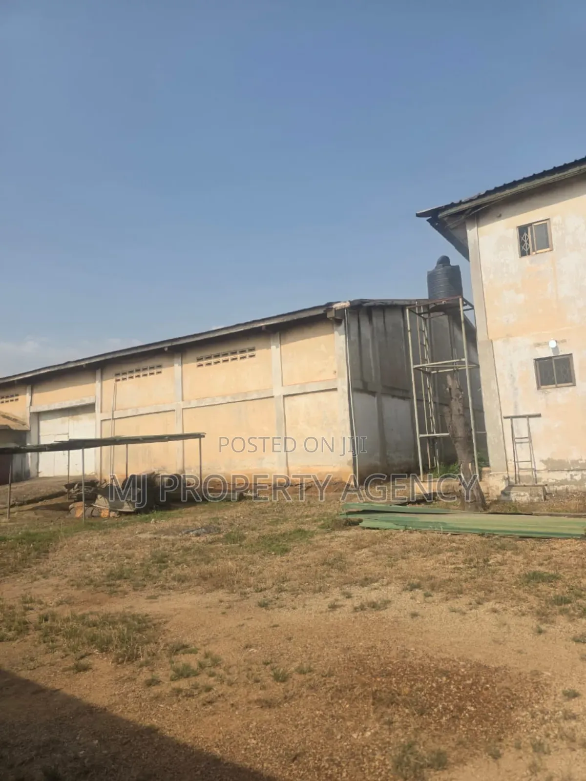 1600 SQM Roadside Warehouse at Tema