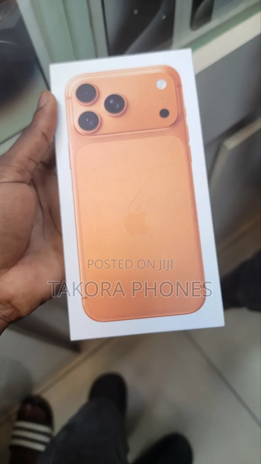 New Apple iPhone 17 Pro Max 256 GB Orange