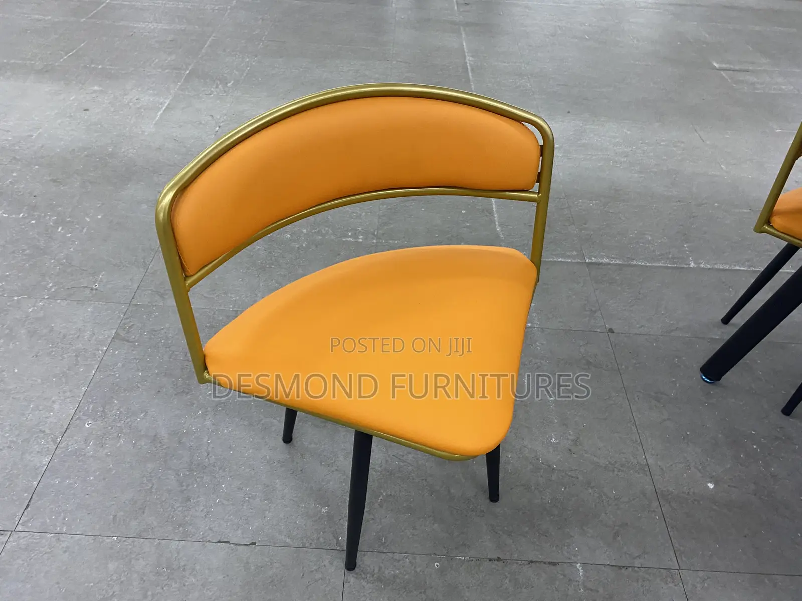 Dining Tables / Restaurant Table and Chairs -Code Q002