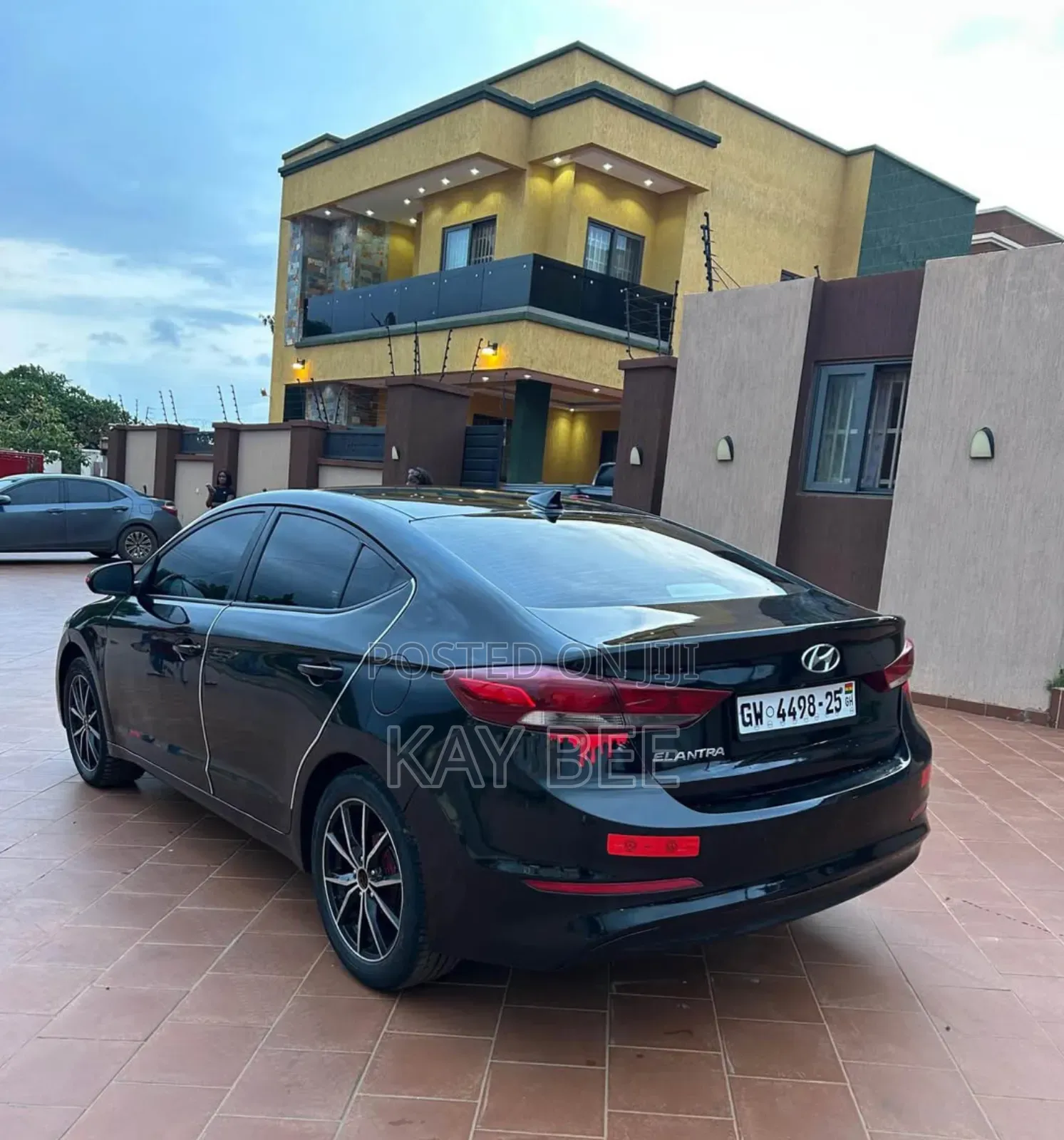 Hyundai Elantra for Rent