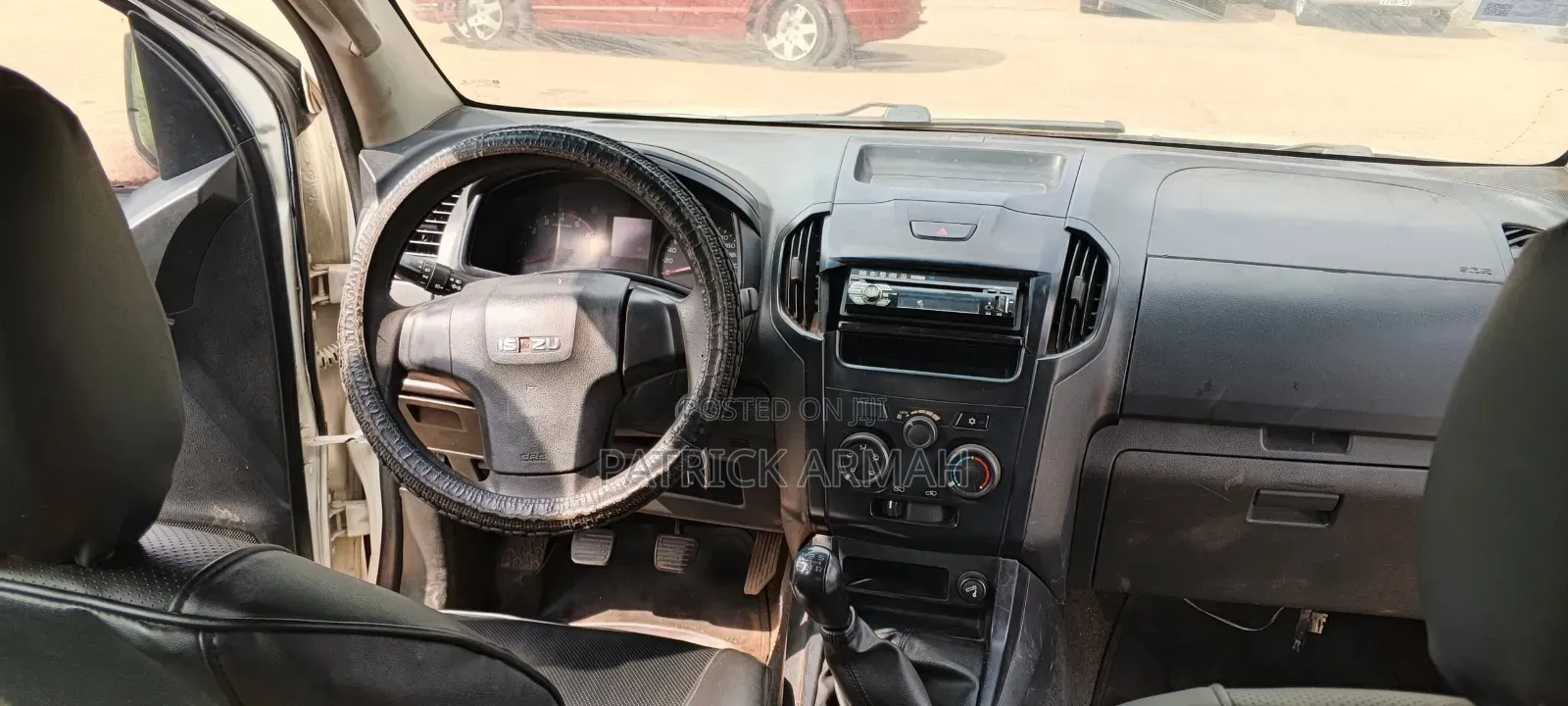 Isuzu D-MAX 2014 White