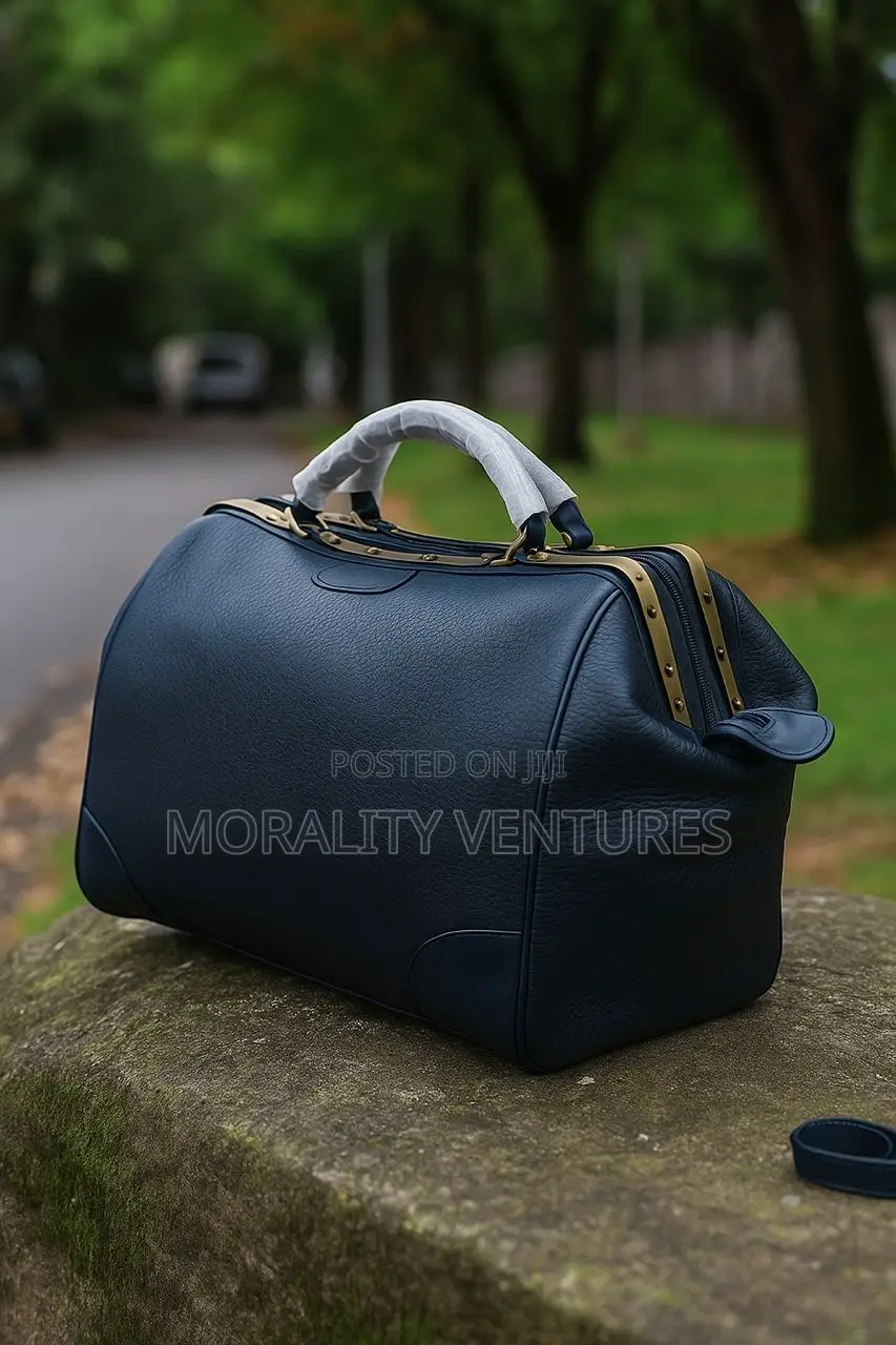 Balikadan Plaque Leather Bag