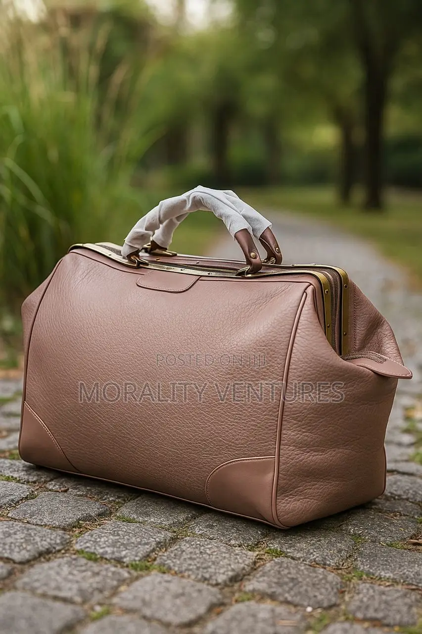 Balikadan Plaque Leather Bag