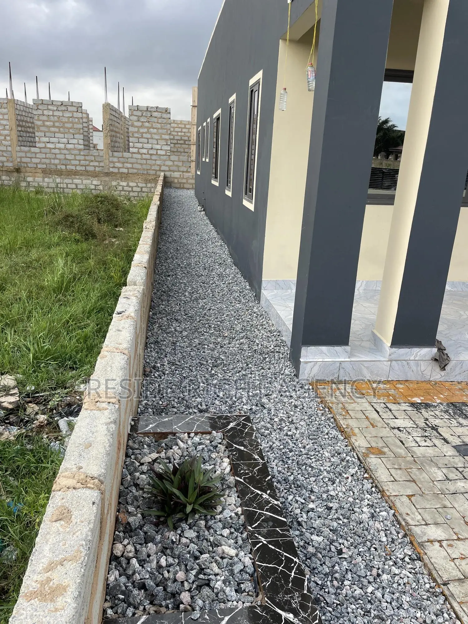 3bdrm House in Pokuase for sale