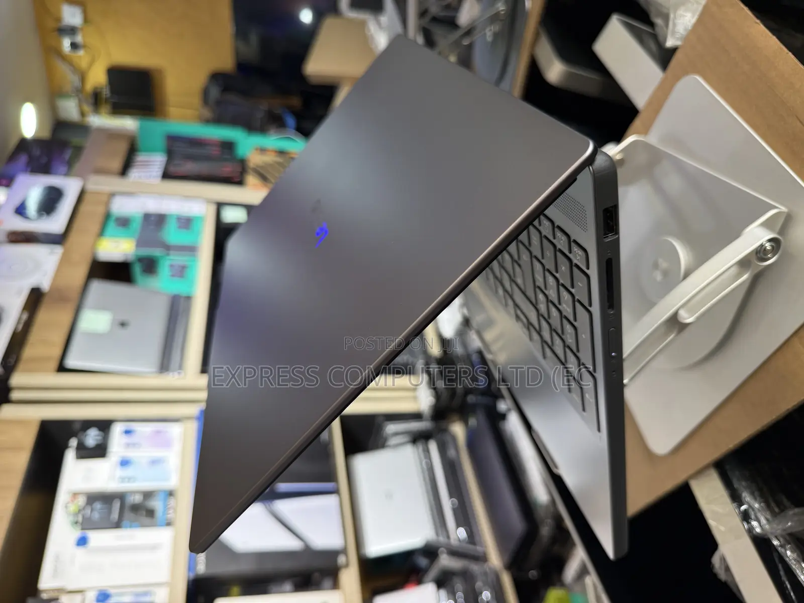 Laptop Lenovo Ideapad 3 16GB Intel Core I5 SSHD (Hybrid) 512GB