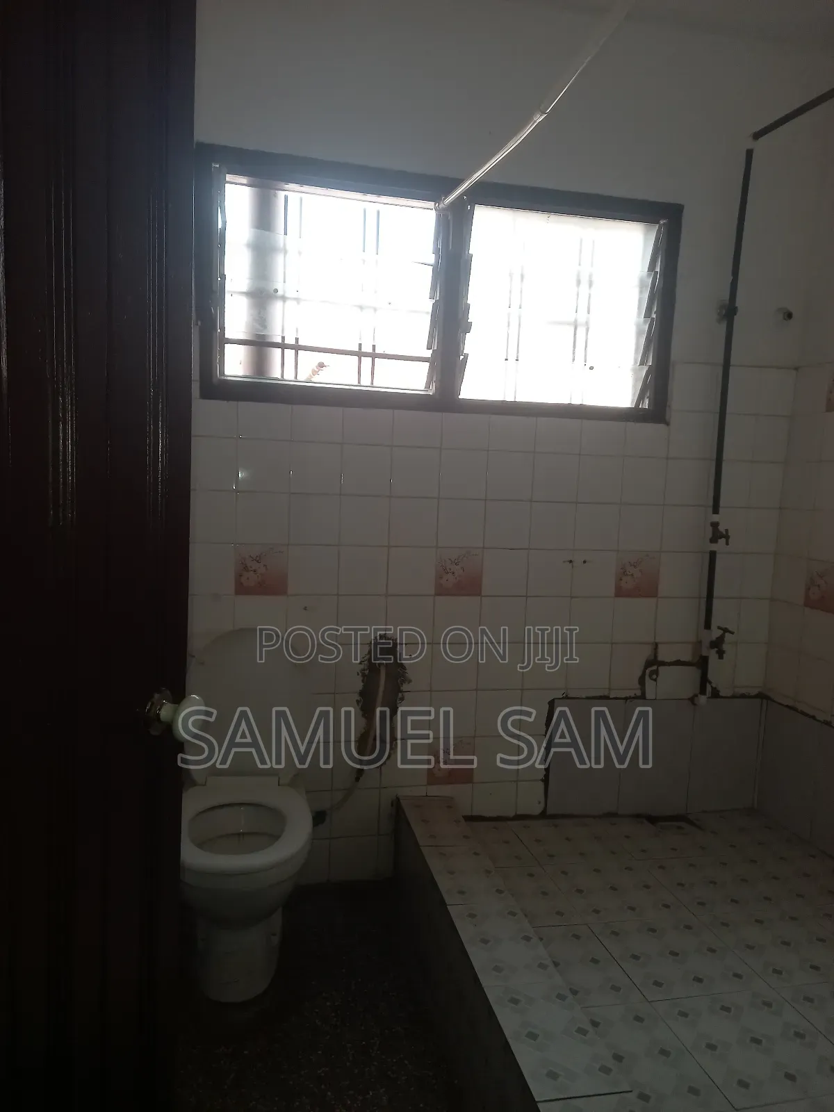4bdrm House in Tema Community 12 for rent