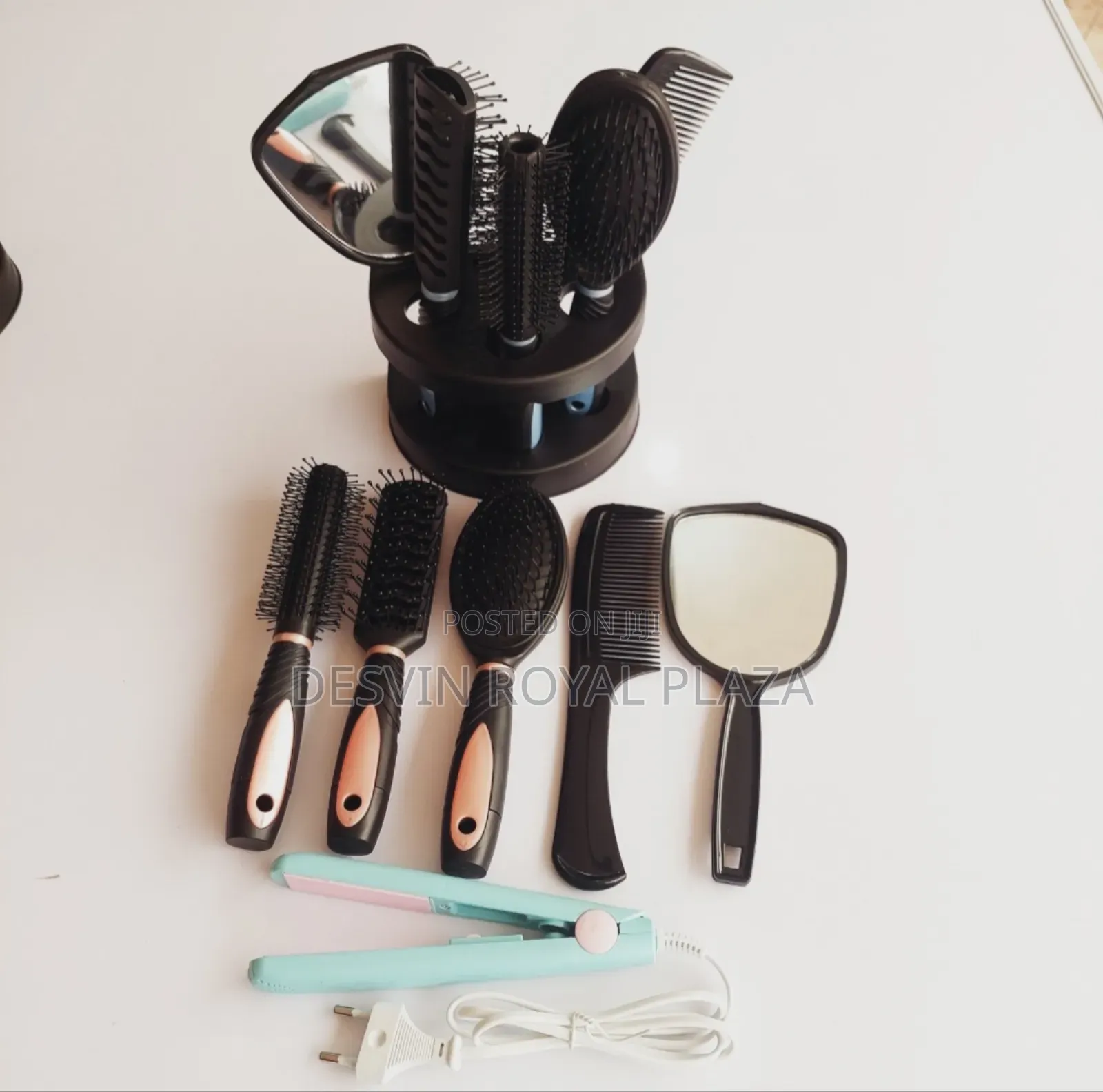 Hair Straightener+Brush+Comb+Mirror ( 6 In 1 )