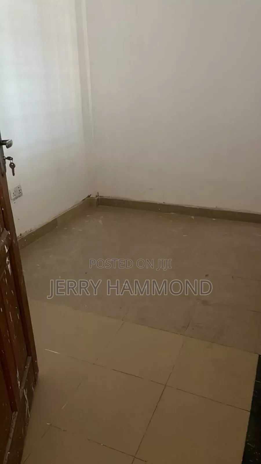 12bdrm Mansion in Osu Oxford Street for sale