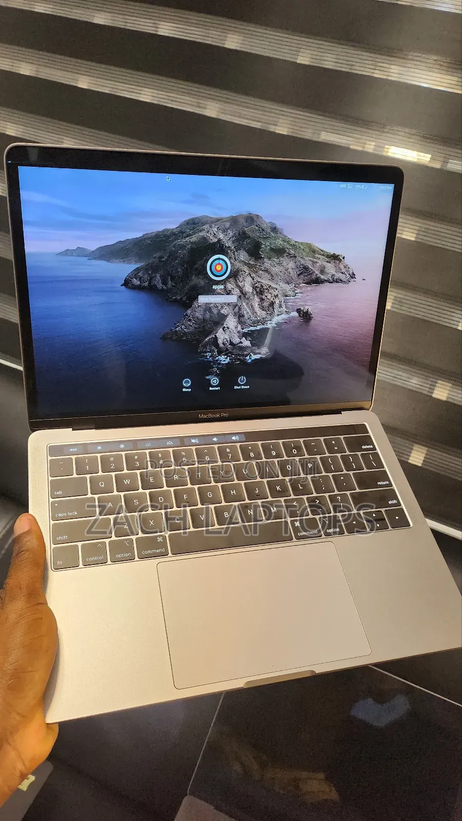 Laptop Apple MacBook 2018 8GB Intel Core I7 SSD 512GB