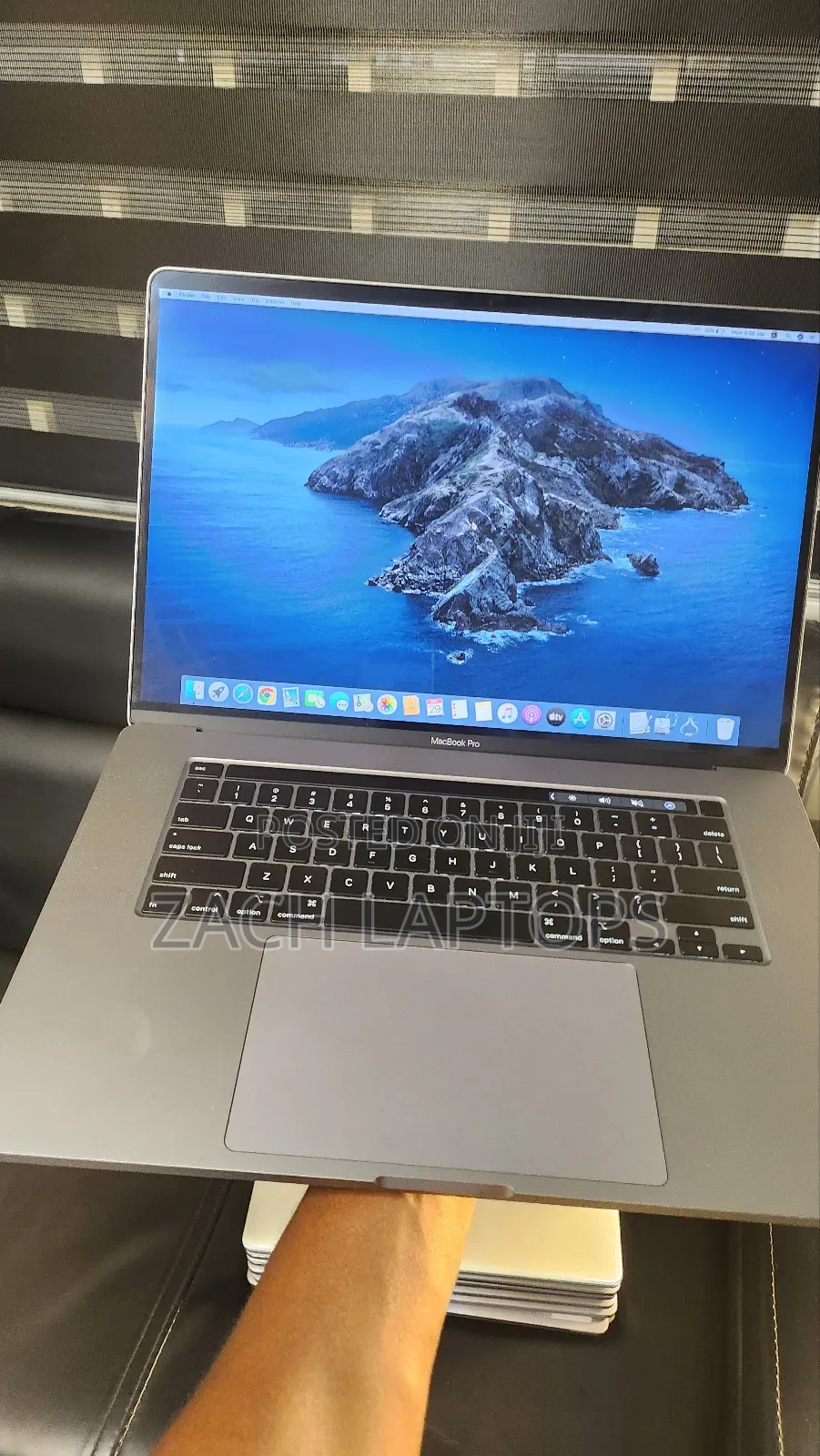 Laptop Apple MacBook Pro 2017 16GB Intel Core i7 SSD 512GB