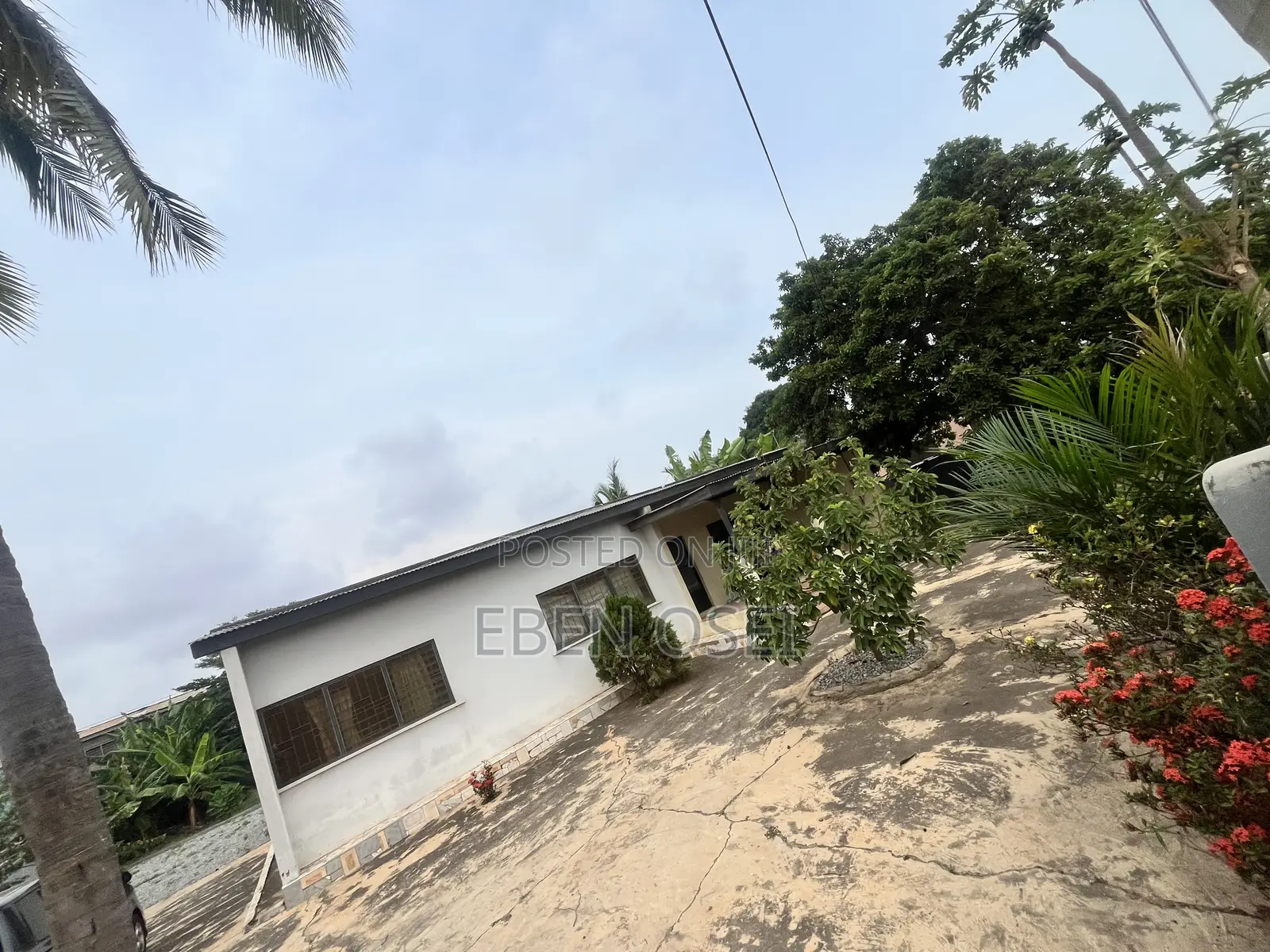 3bdrm House in Dansoman for rent