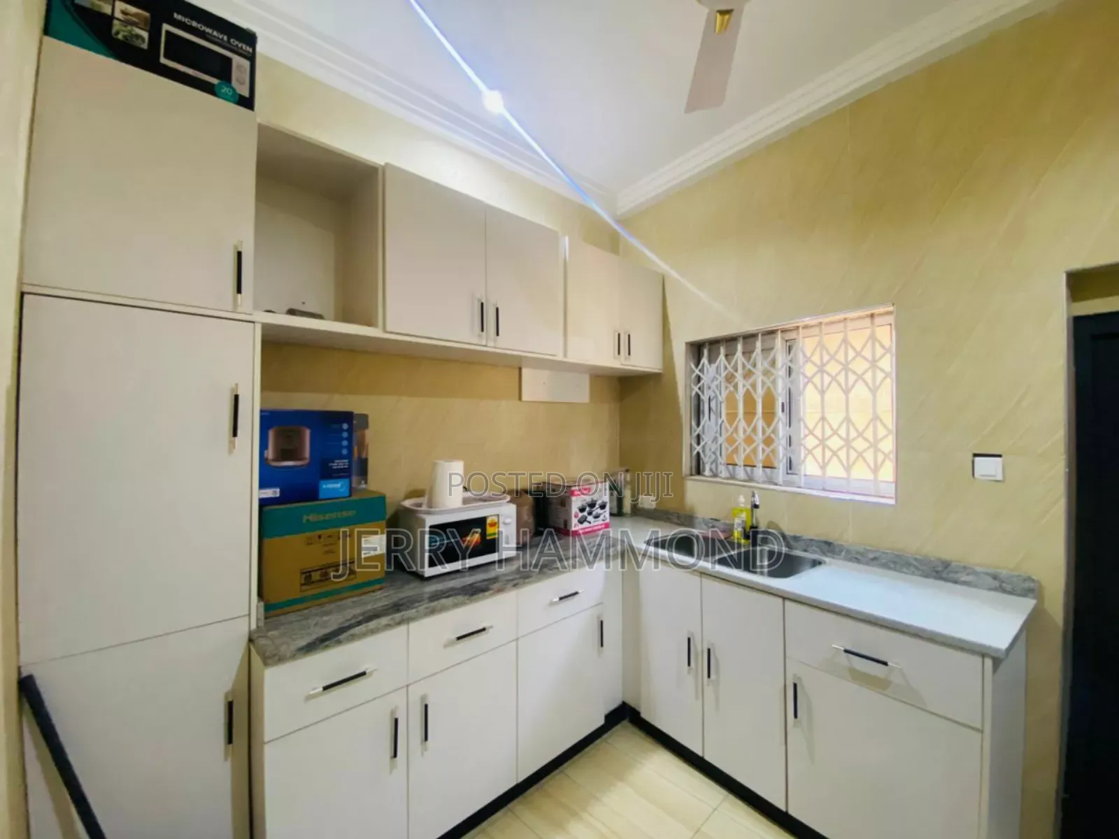 Furnished 1bdrm Apartment in East Airport In A, Tseaddo for rent
