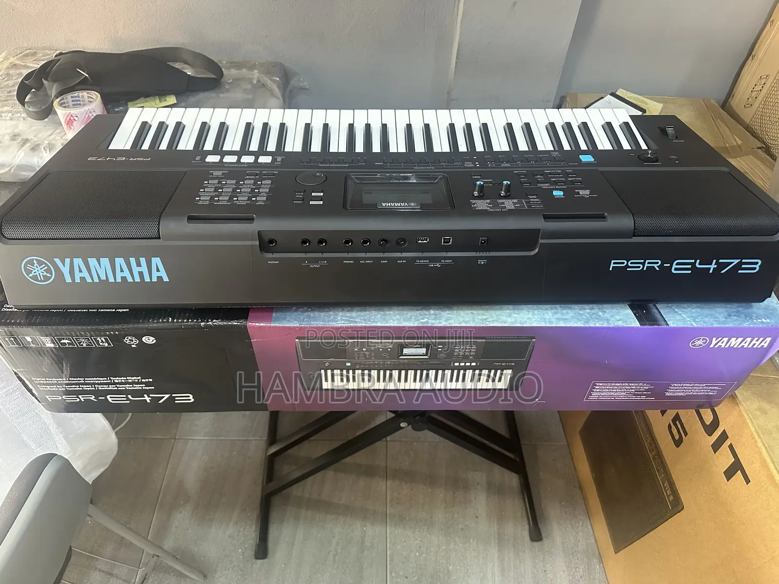 Yamaha PSR E473 Keyboard