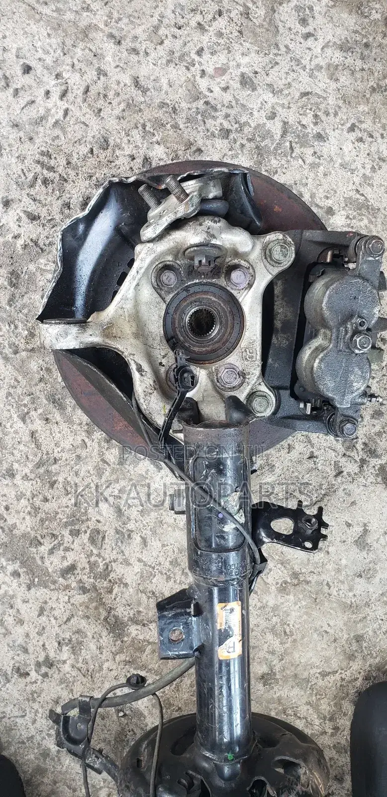 Highlander 2019,2020,2021,2022,2023 Front Hub