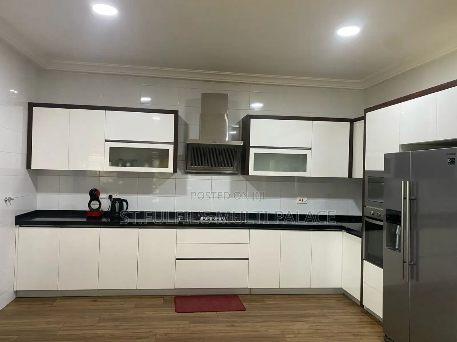 5bdrm House in Oyarifa Aburi, Adenta for sale