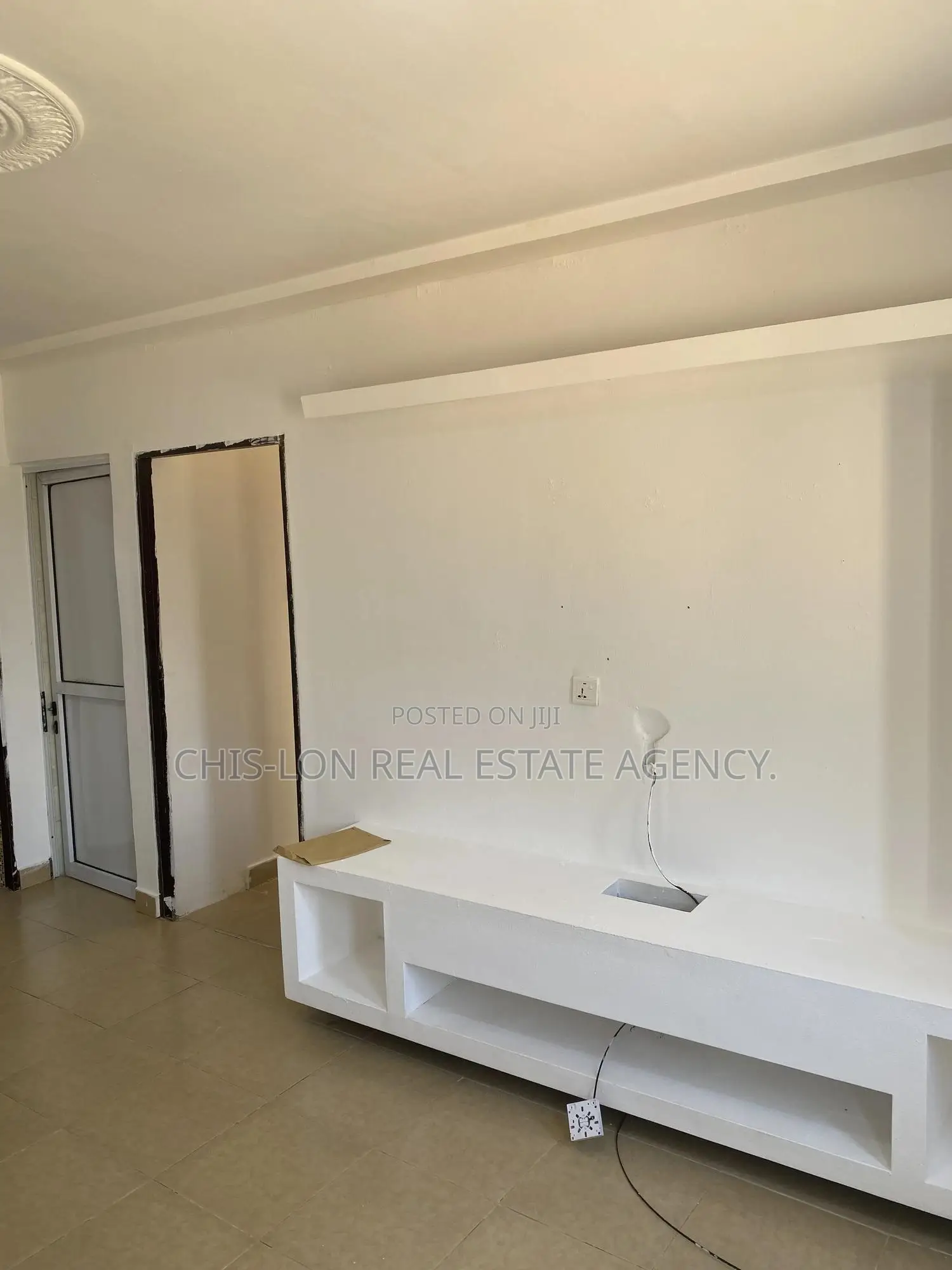 1bdrm Apartment in Kasoa Tuba Road, Toll Booth for rent