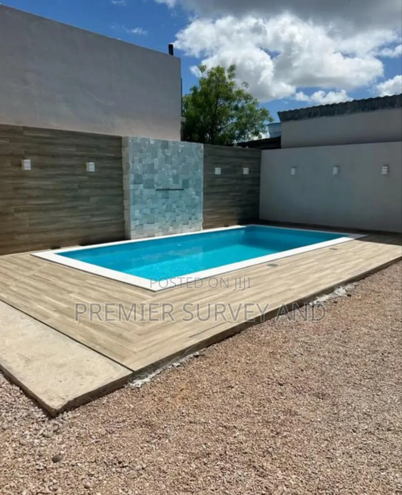 Swimming Pool Builders