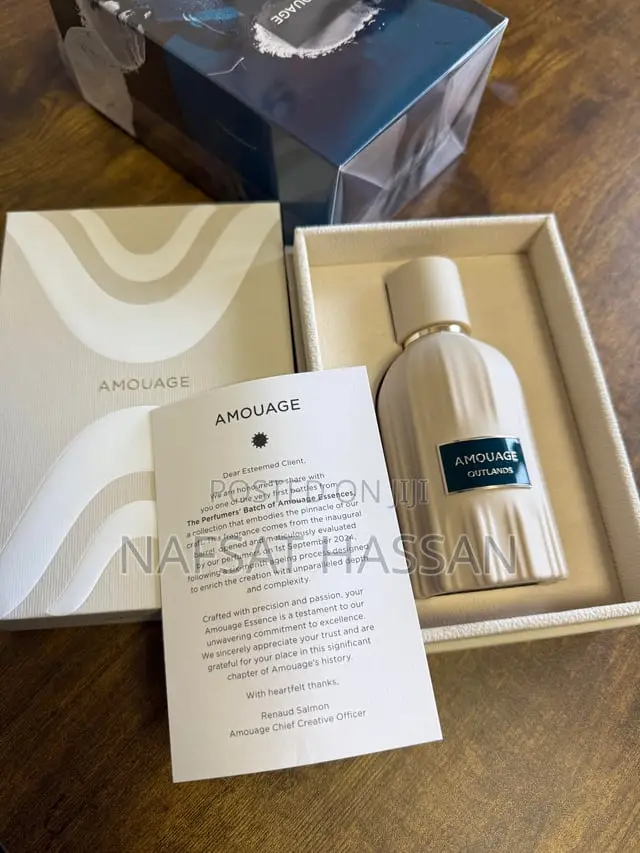 Amouage Outlands