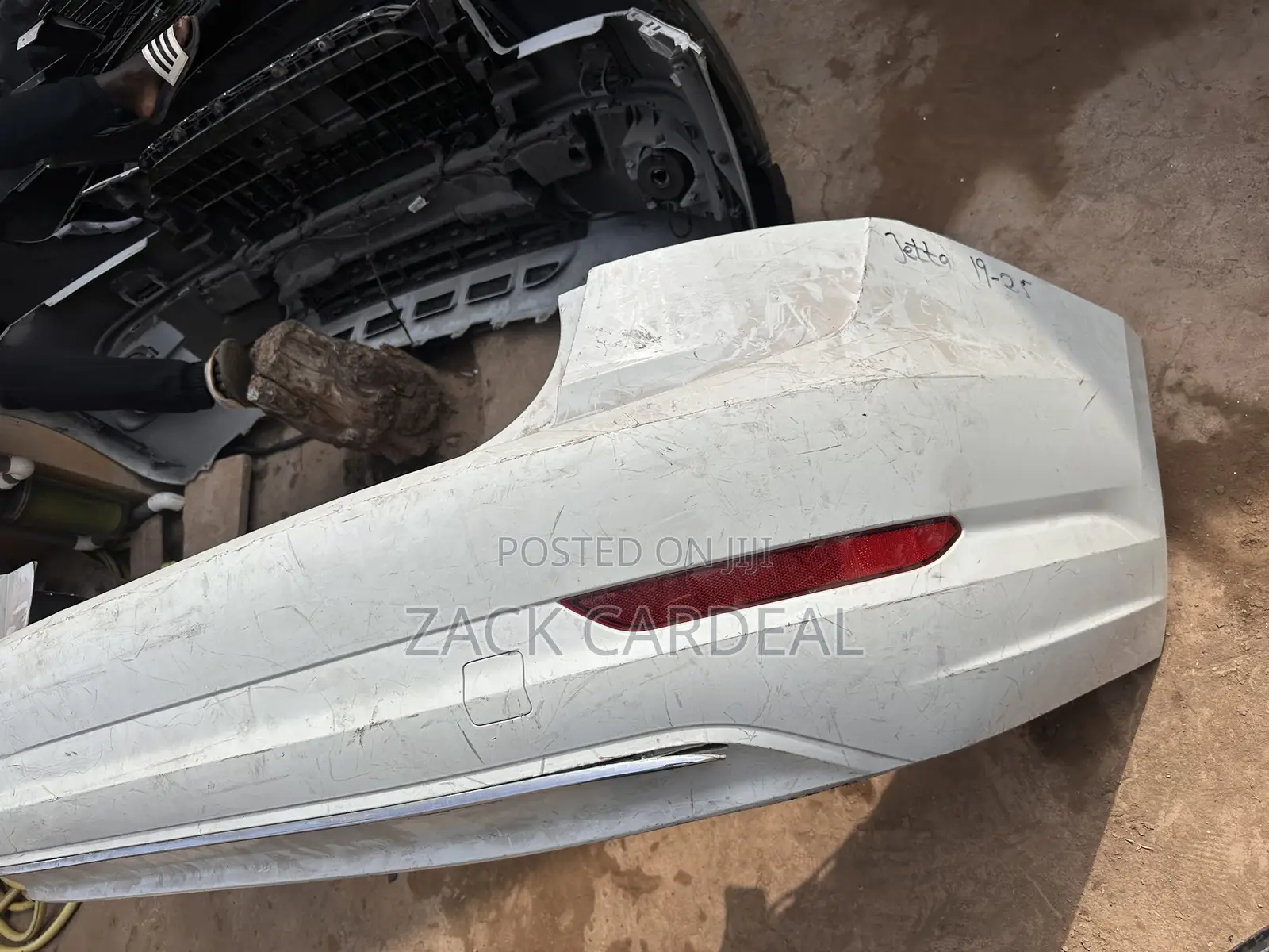 Vw Jetta 2017-2020 Back Bumper Available
