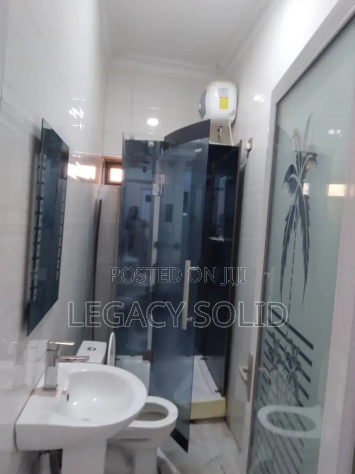 2bdrm Apartment in Legacy Solid Real, Teshie for rent