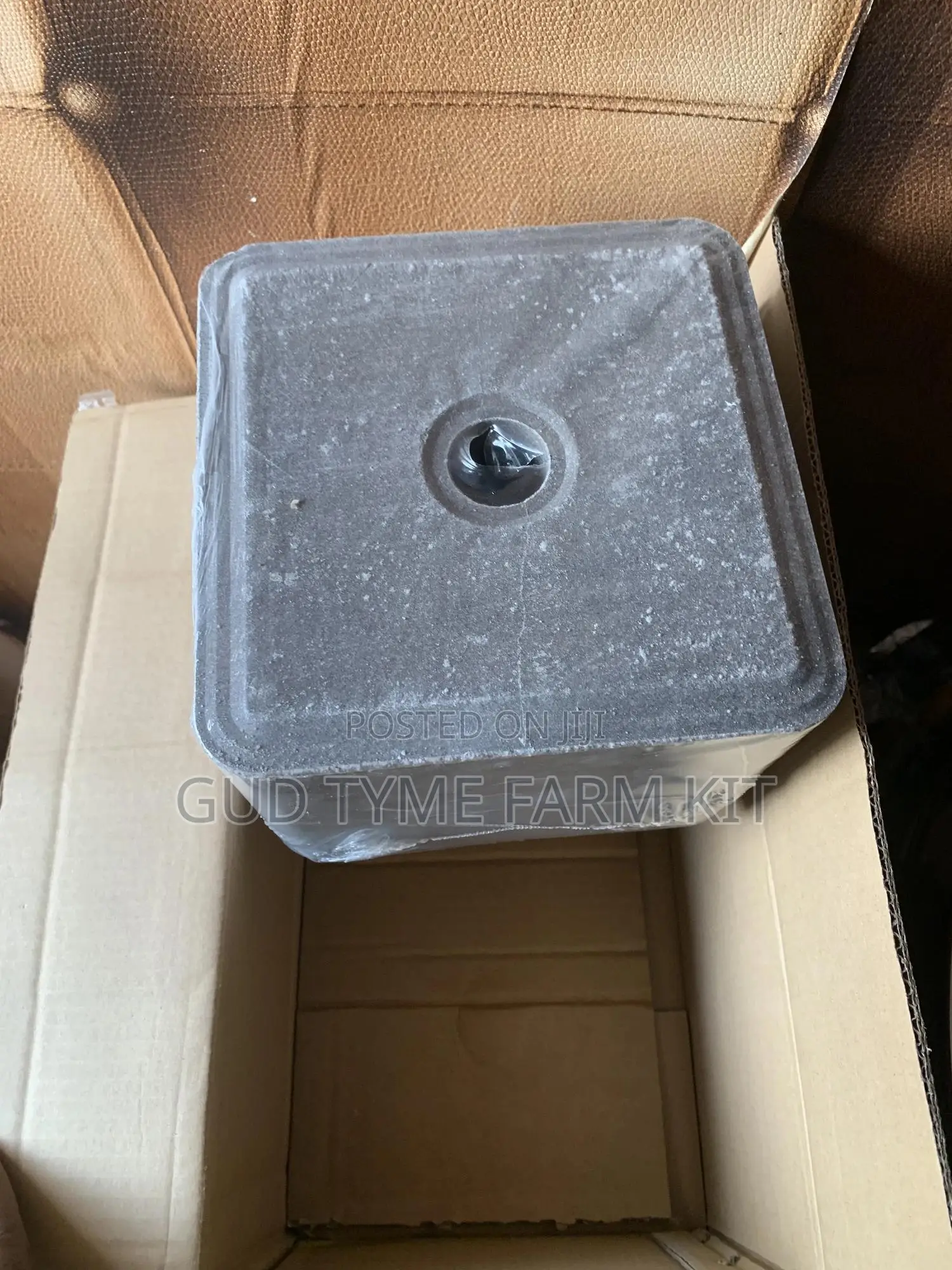 Mineral Salt/Molasses Block