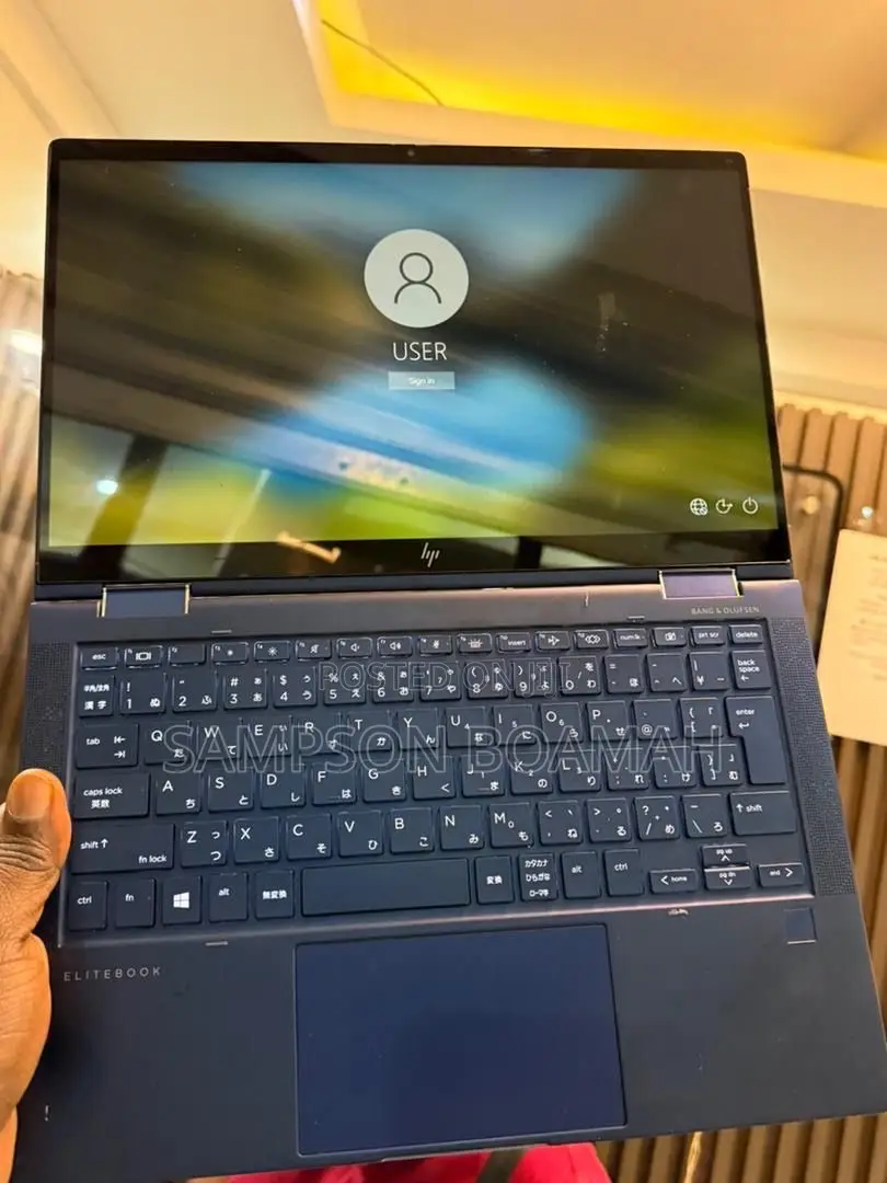 New Laptop HP Elite Dragonfly X360 8th Gen 8GB Intel Core I5 SSD 256GB
