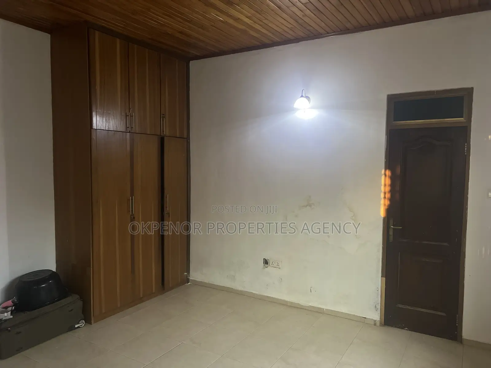 4bdrm House in Tema Community25 for sale
