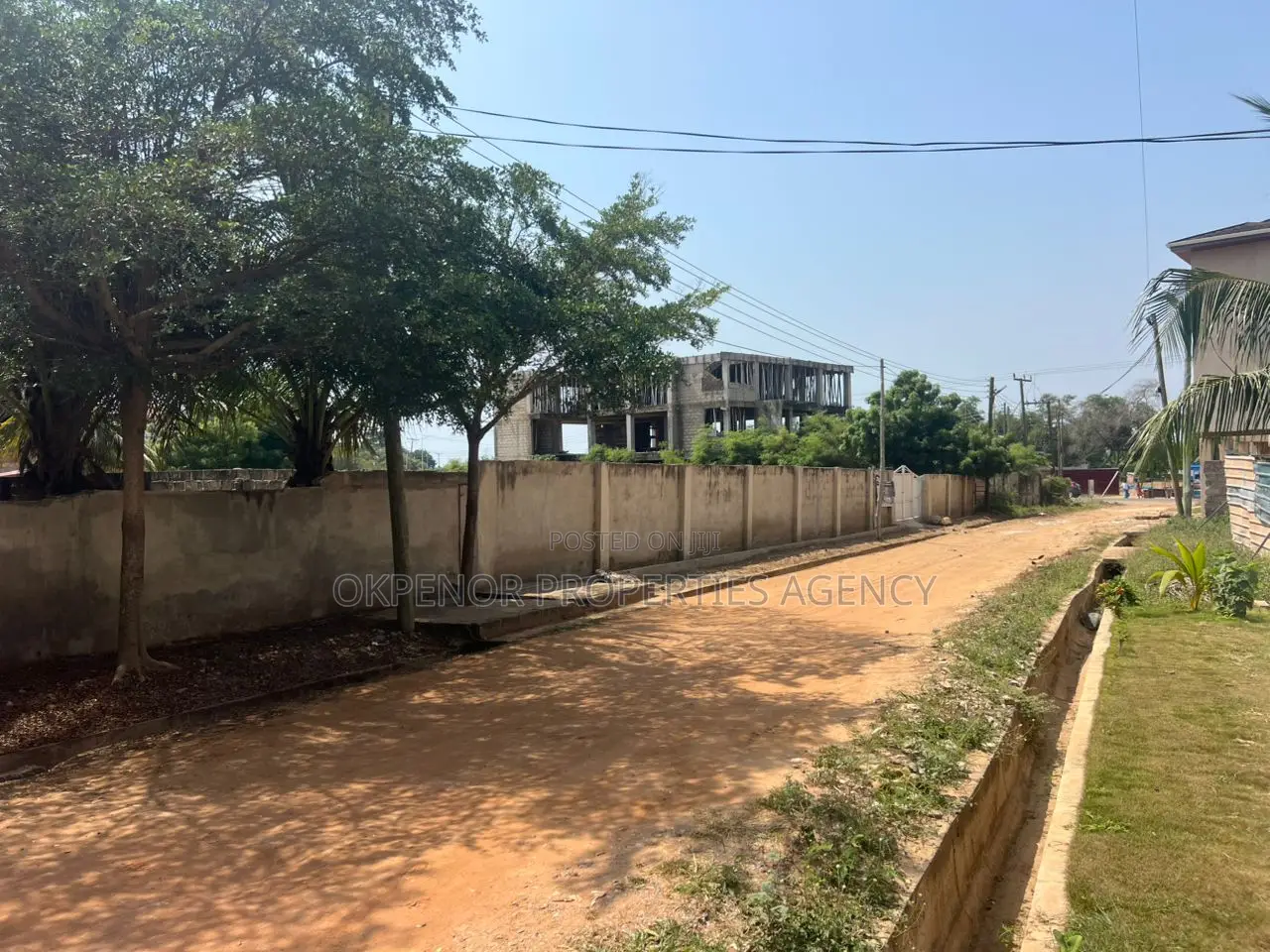 1plot Fence for Sale at Tseaddo Bushroad