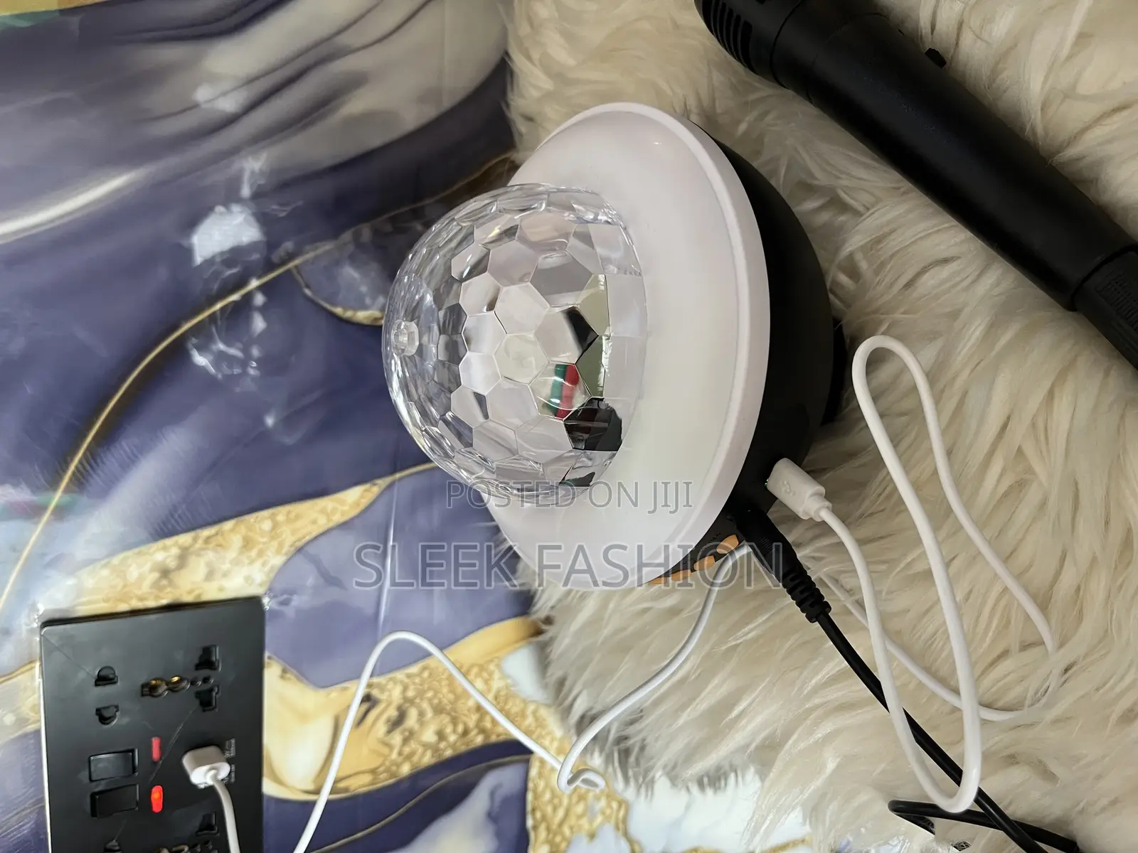 Bluetooth Speaker With Microphone and Lights