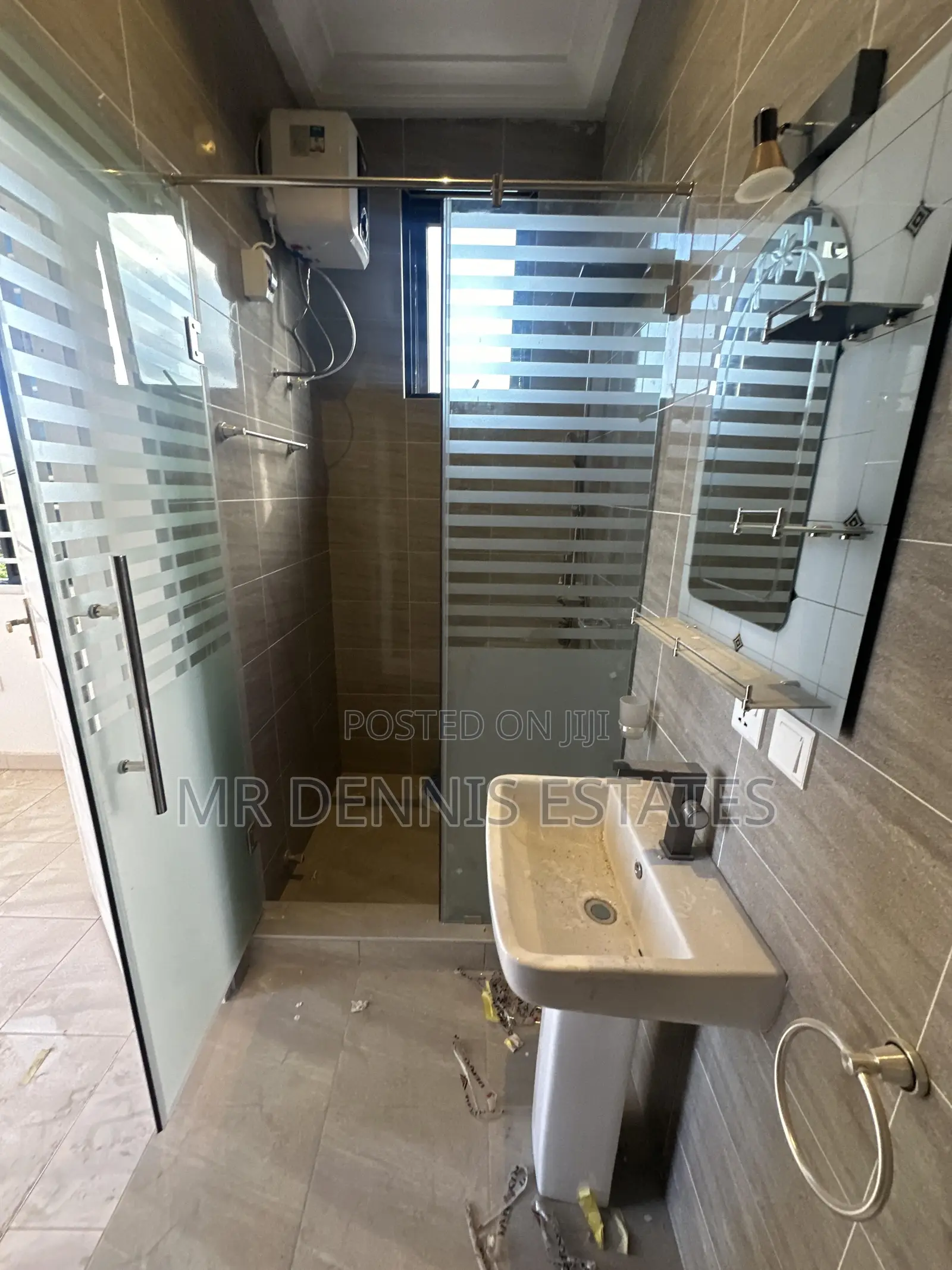 2bdrm Apartment in Westhills Mall for rent