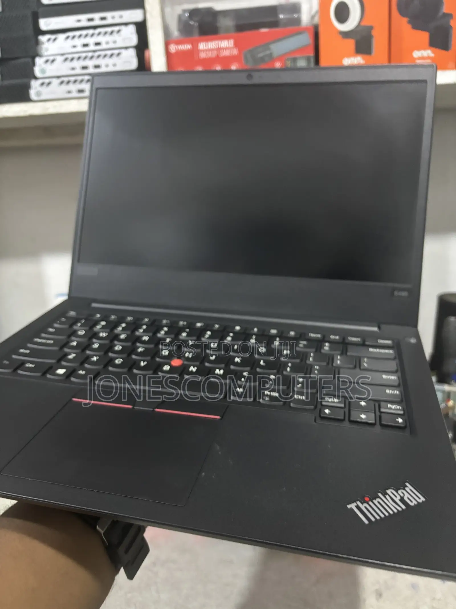 Laptop Lenovo ThinkPad E485 8GB AMD Ryzen 5 SSD 256GB
