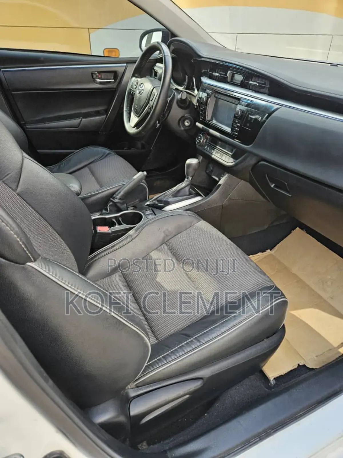 Toyota Corolla 2016 White