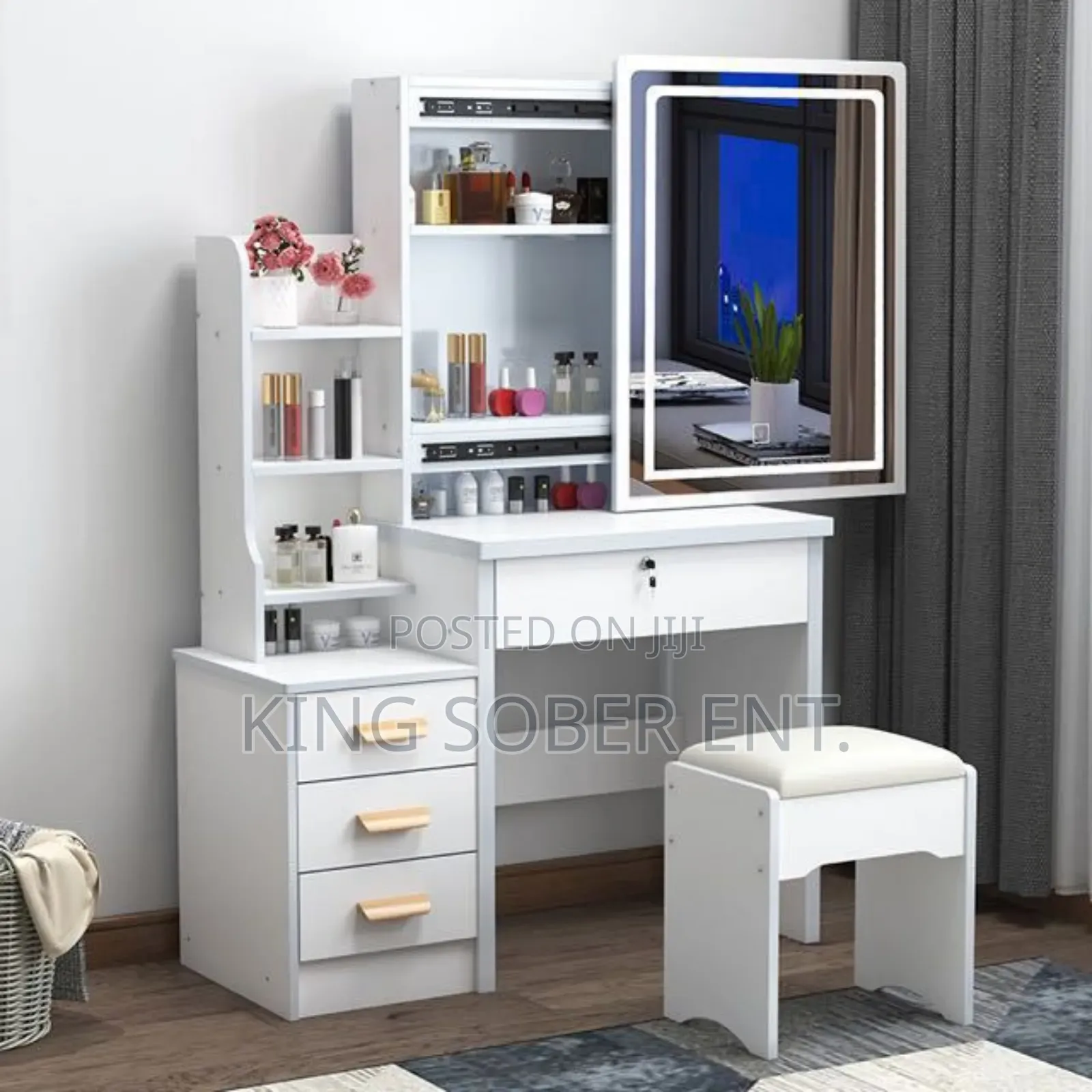 Vanety Dressing Mirror With Led Light