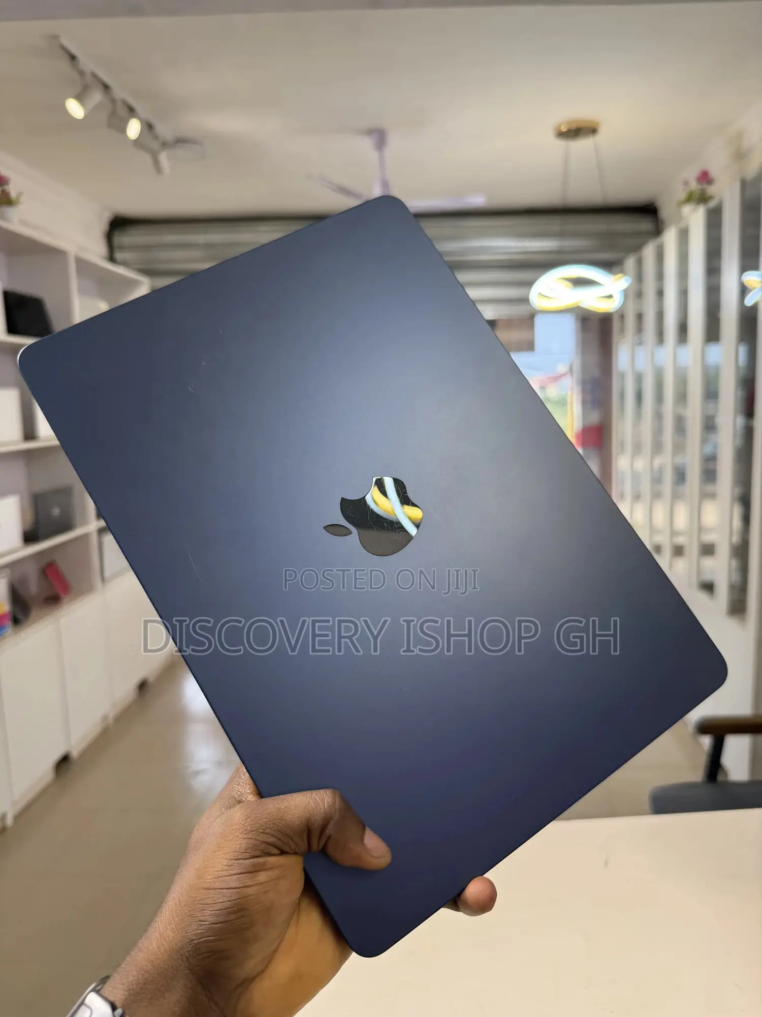Laptop Apple MacBook Air 2023 M2 8GB Apple M2 SSD 256GB