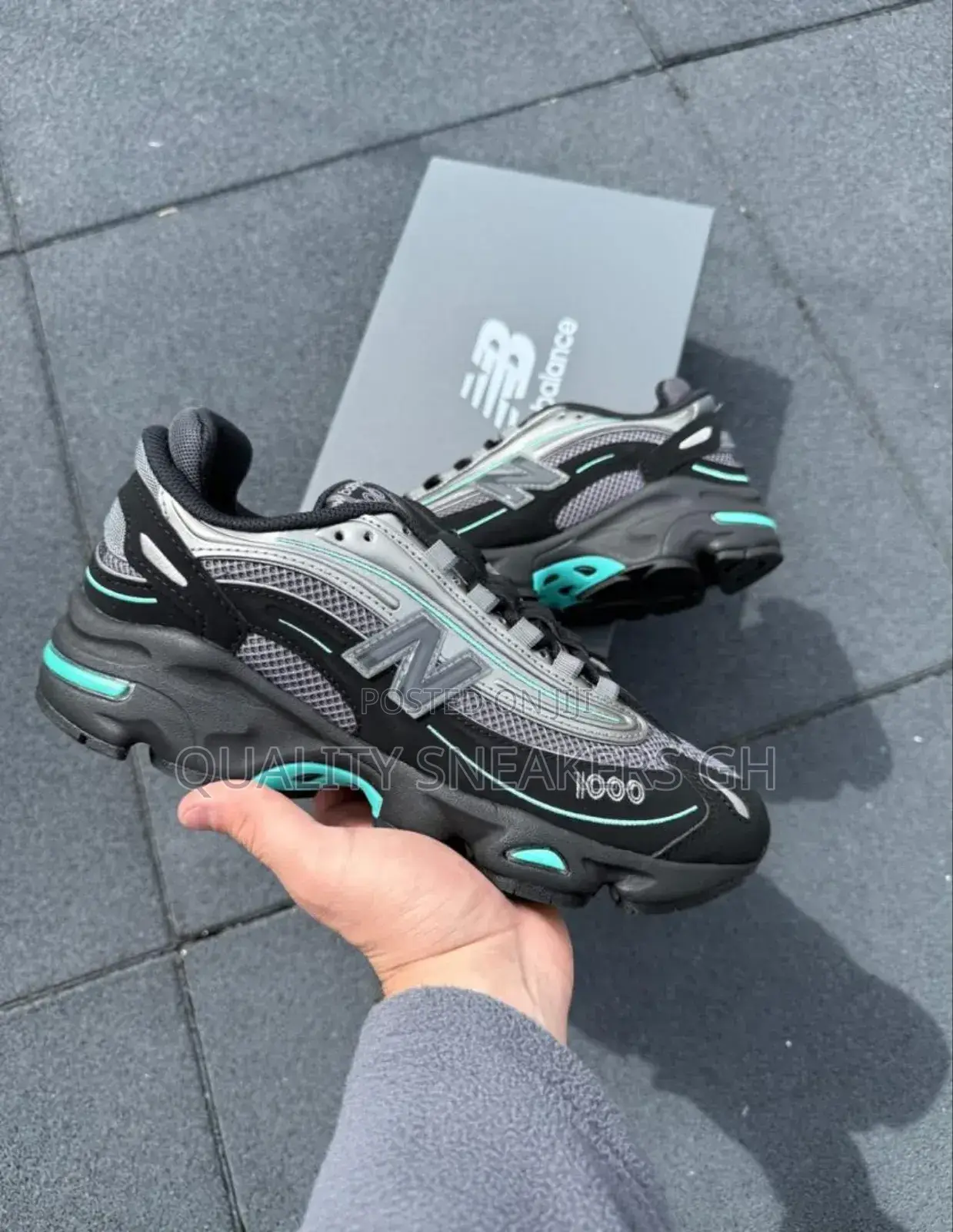 New Balance Silk Sneaker