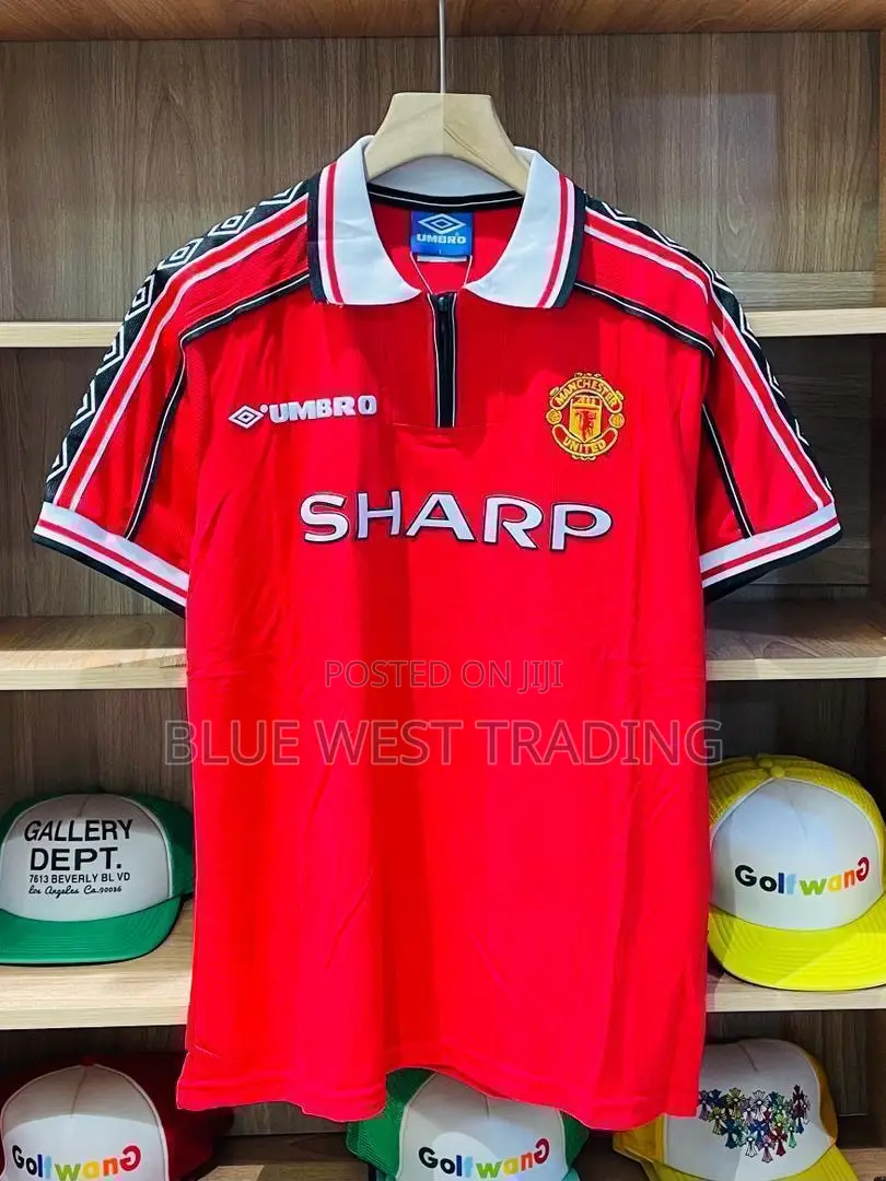 Manchester United 1998 Retro Jersey