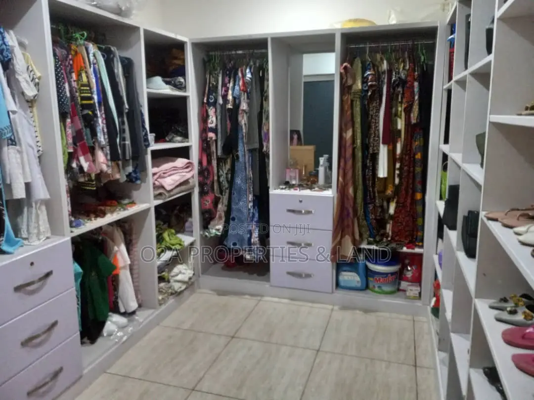 4bdrm House in Kasoa Nyanyano -, Awutu Senya East Municipal for sale