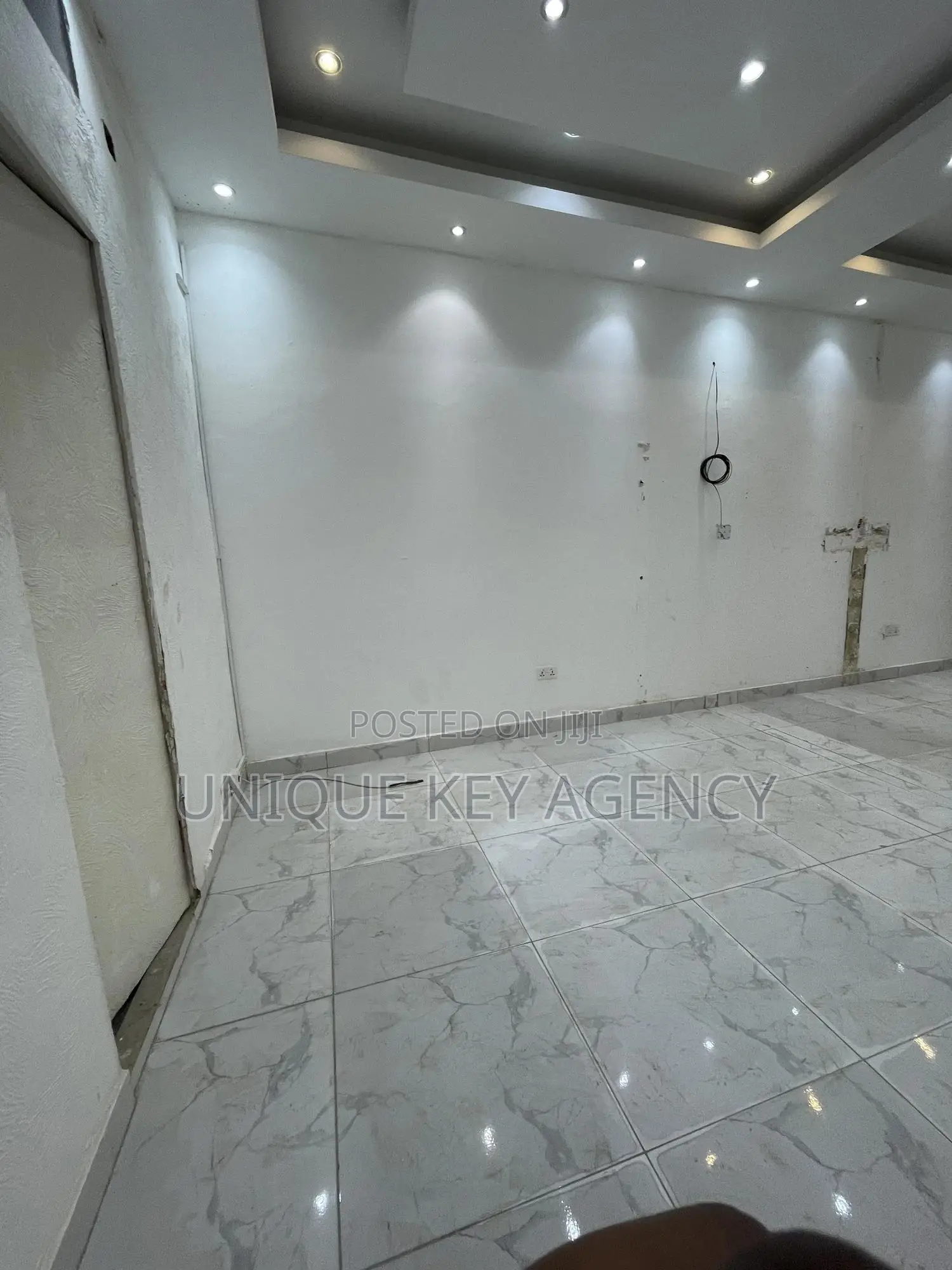 Shop to Let in Dzorwulu