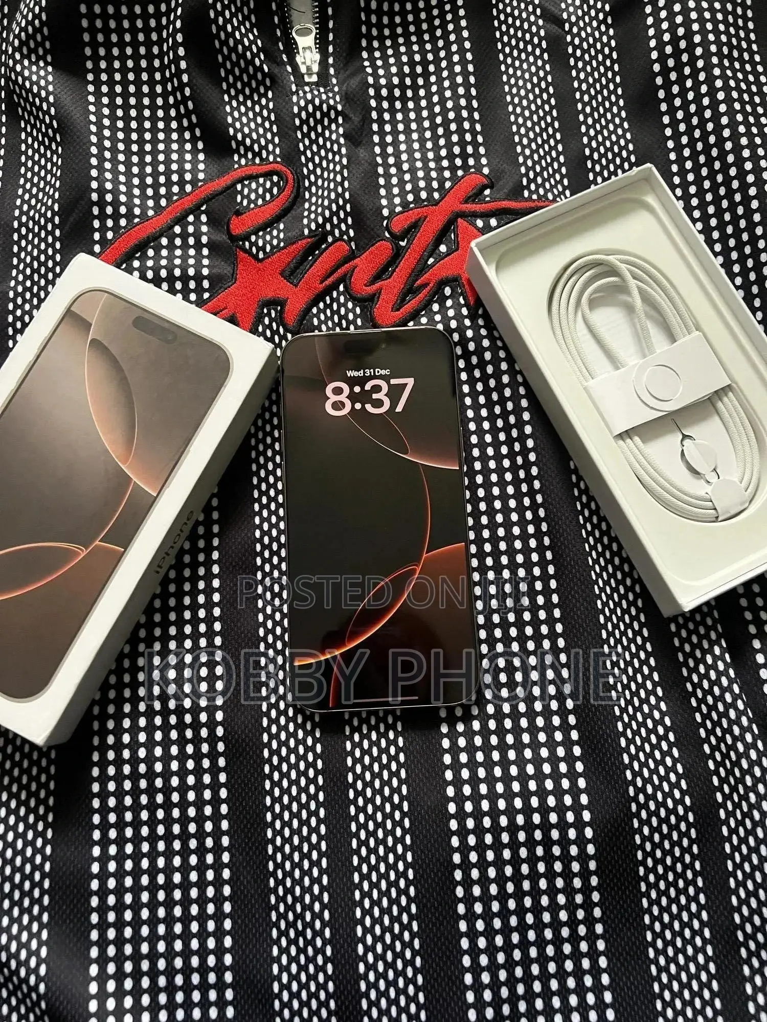 Apple iPhone 16 Pro Max 256 GB Gold