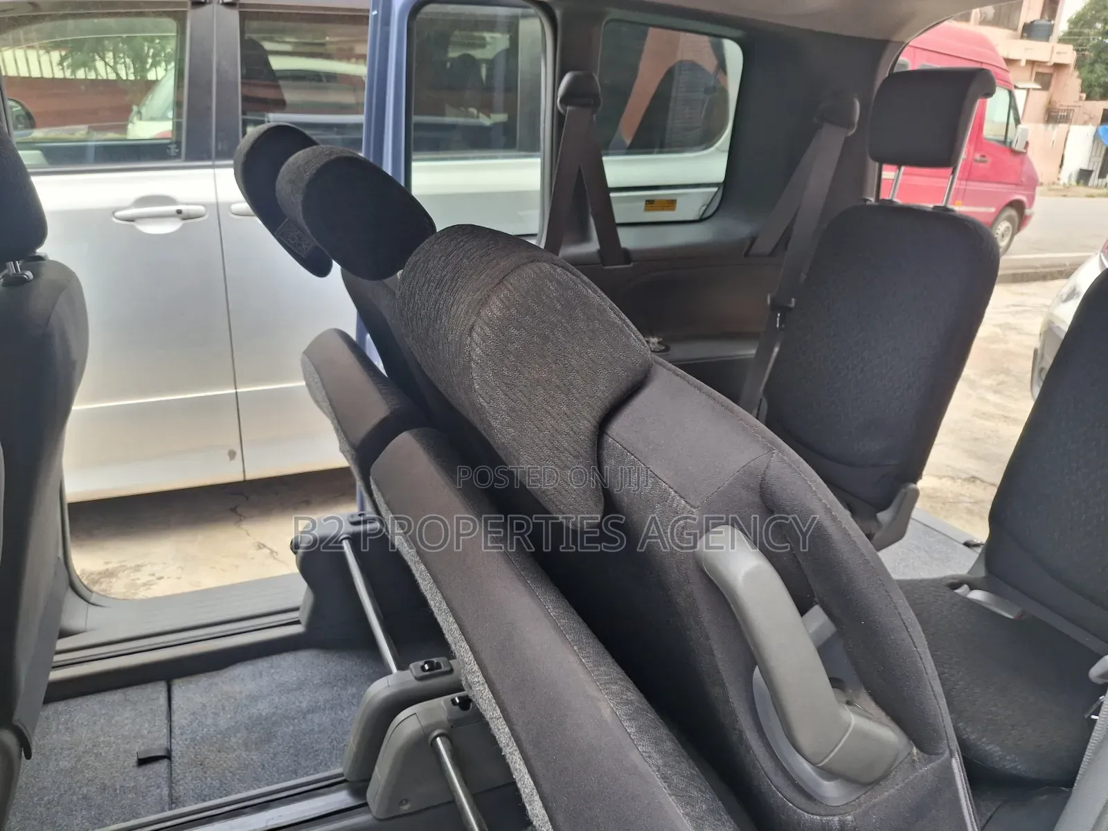 Toyota Sienta 1.5 FWD 2014 Blue