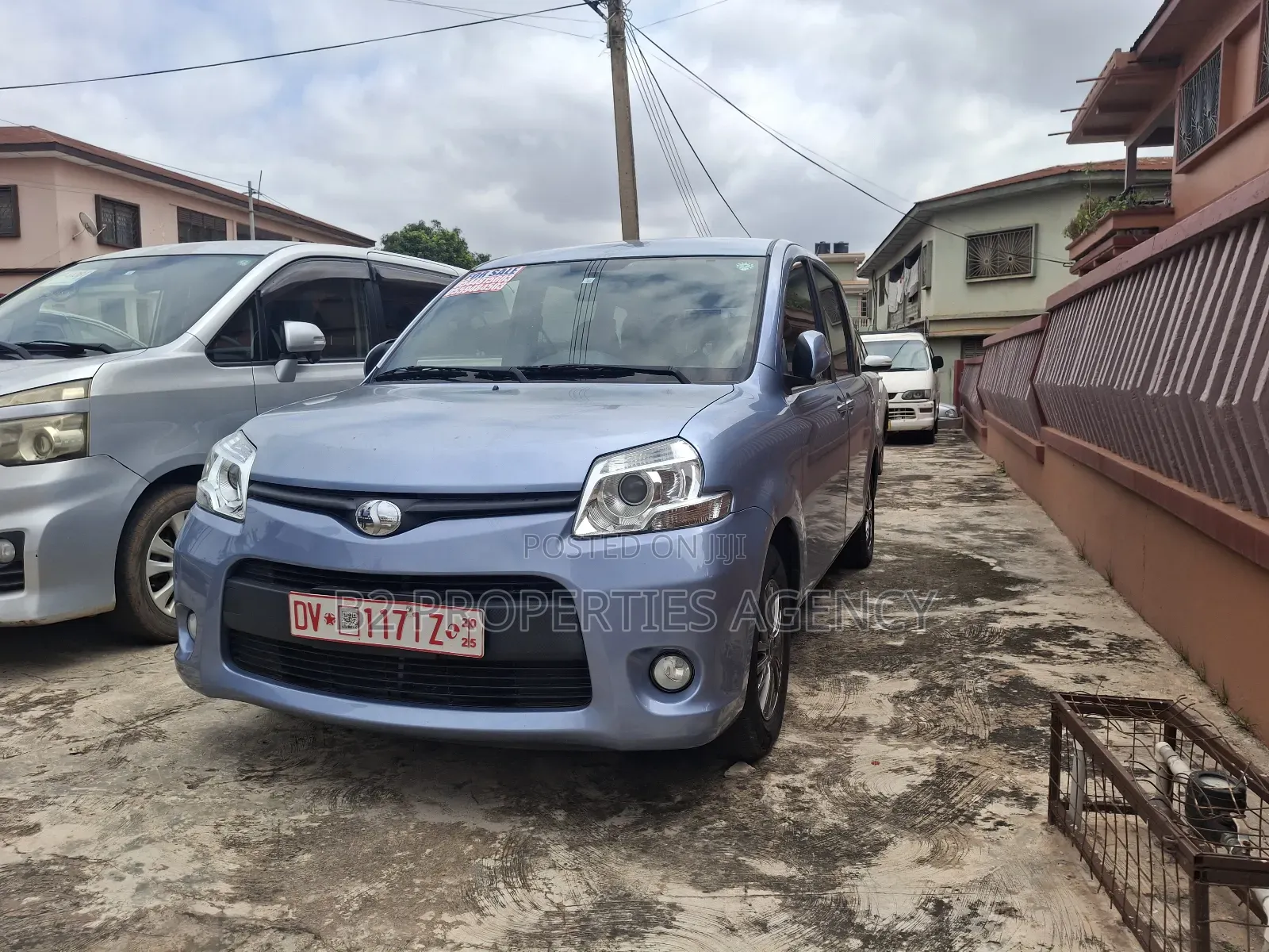 Toyota Sienta 1.5 FWD 2014 Blue