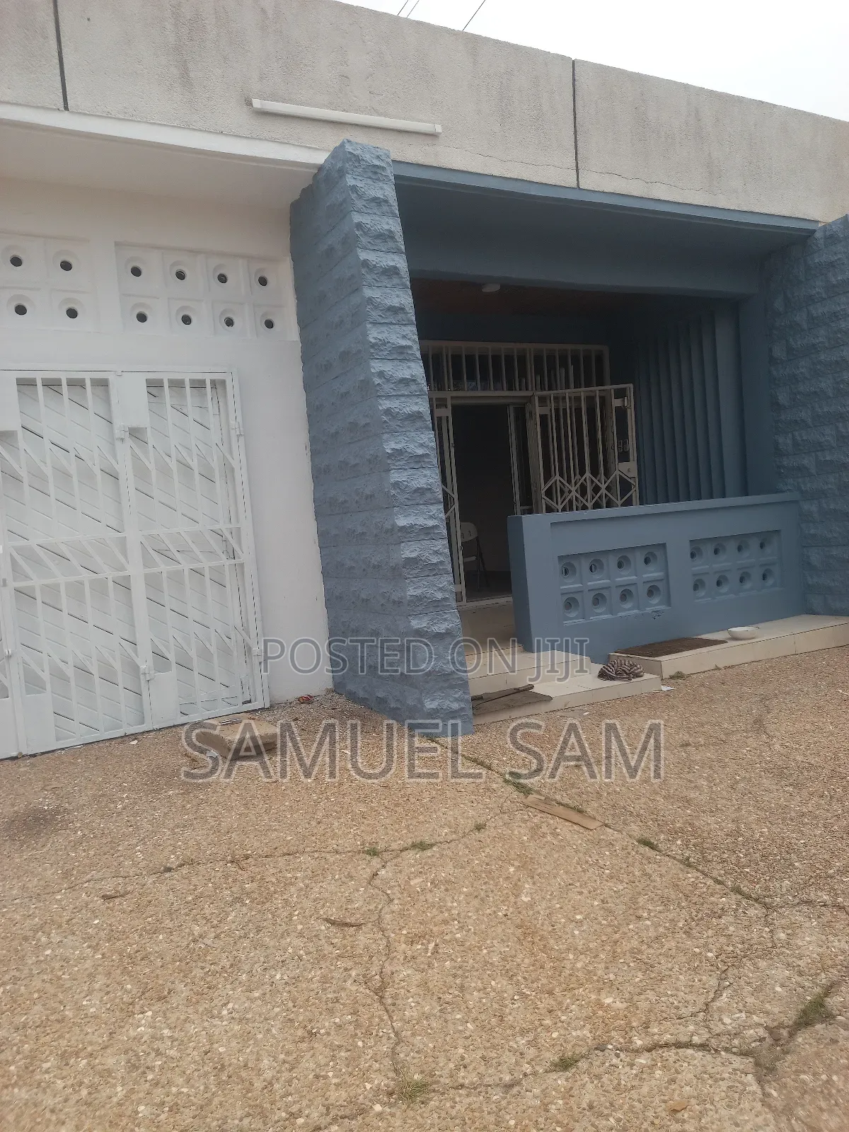 7bdrm House in Tema Community 12 for rent
