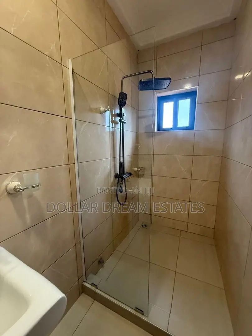 3bdrm House in Oyarifa for sale
