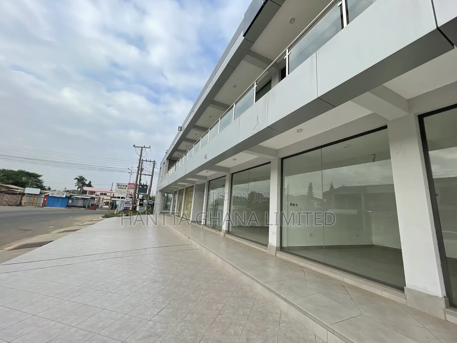 Shop for Rent in Dzorwulu