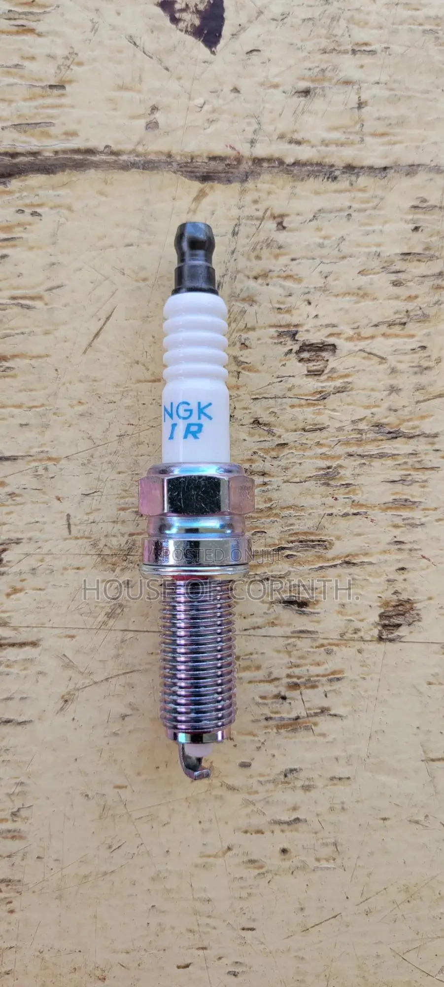 NGK Ilzkr7b-11s (5787) Laser Iridium (16,14) Spark Plugs