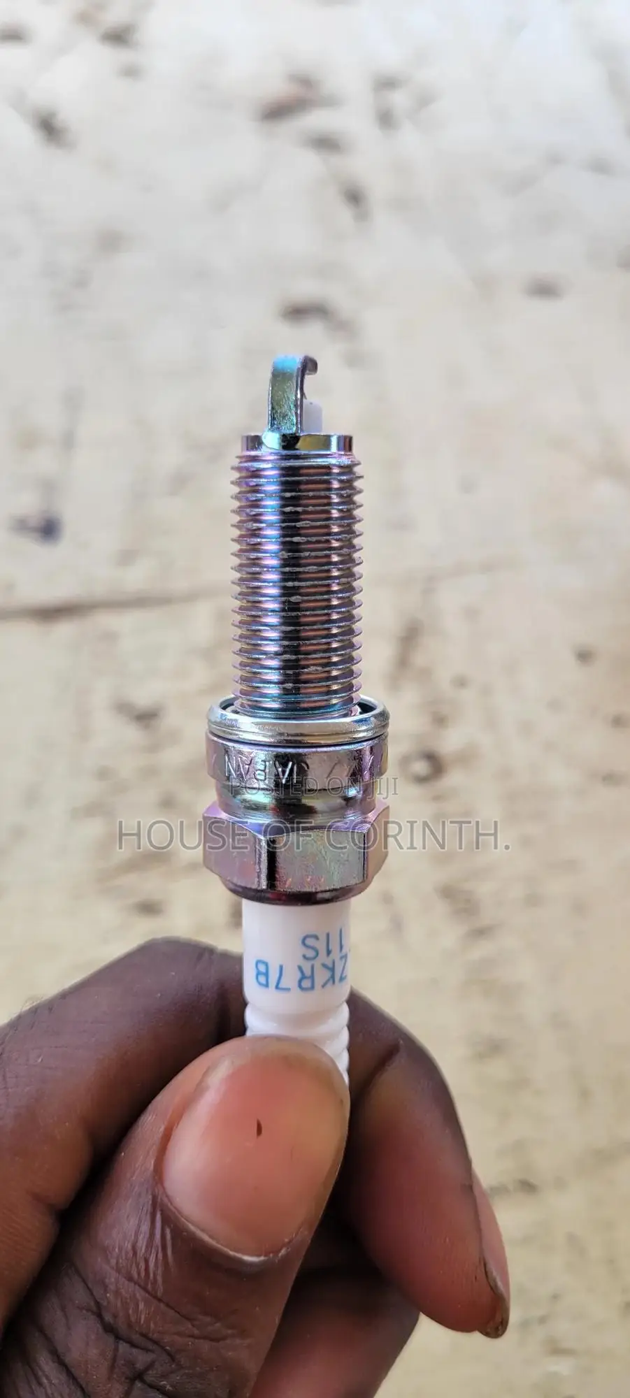 NGK Ilzkr7b-11s (5787) Laser Iridium (16,14) Spark Plugs