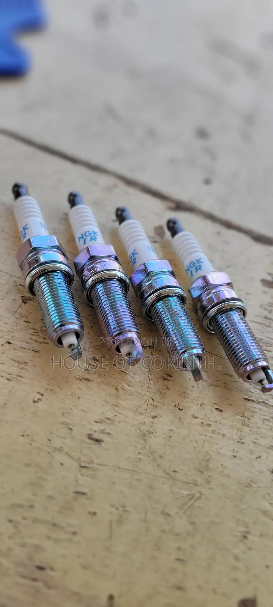 NGK Ilzkr7b-11s (5787) Laser Iridium (16,14) Spark Plugs