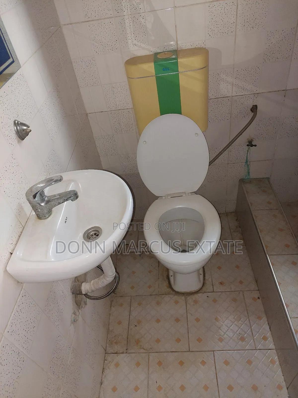 1bdrm Apartment in Don Marcus'S Estate, Kumasi Metropolitan for rent
