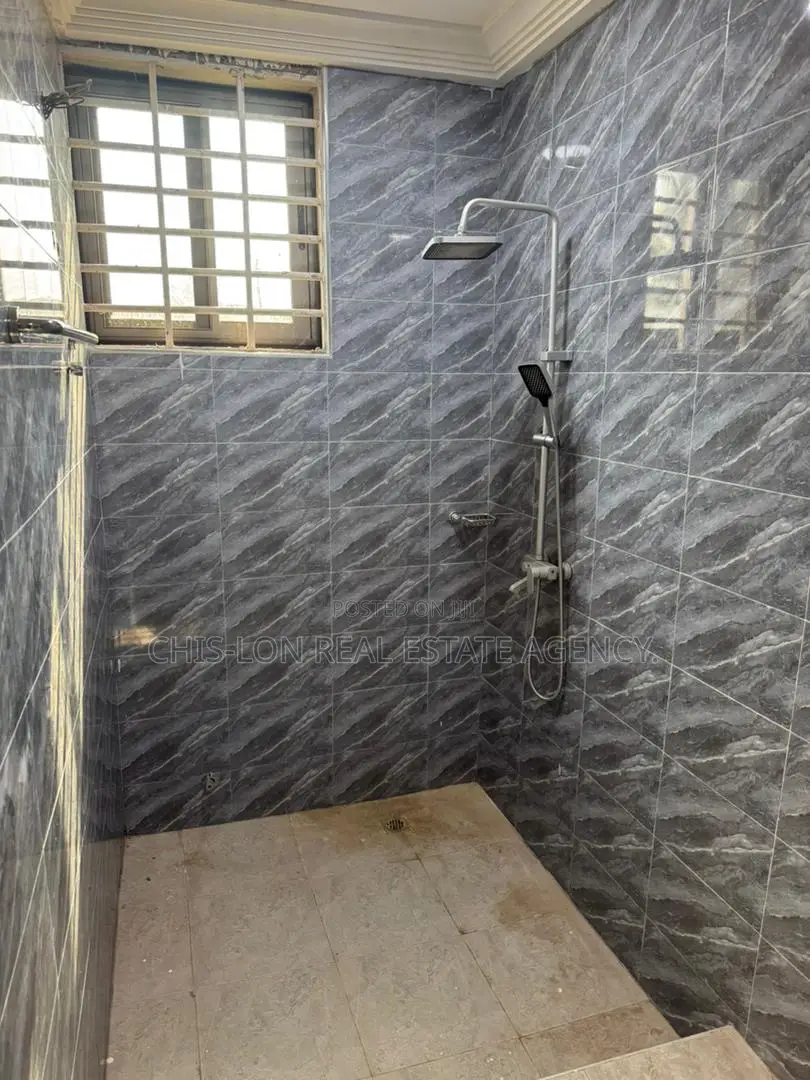 3bdrm House in Kasoa Adade for sale