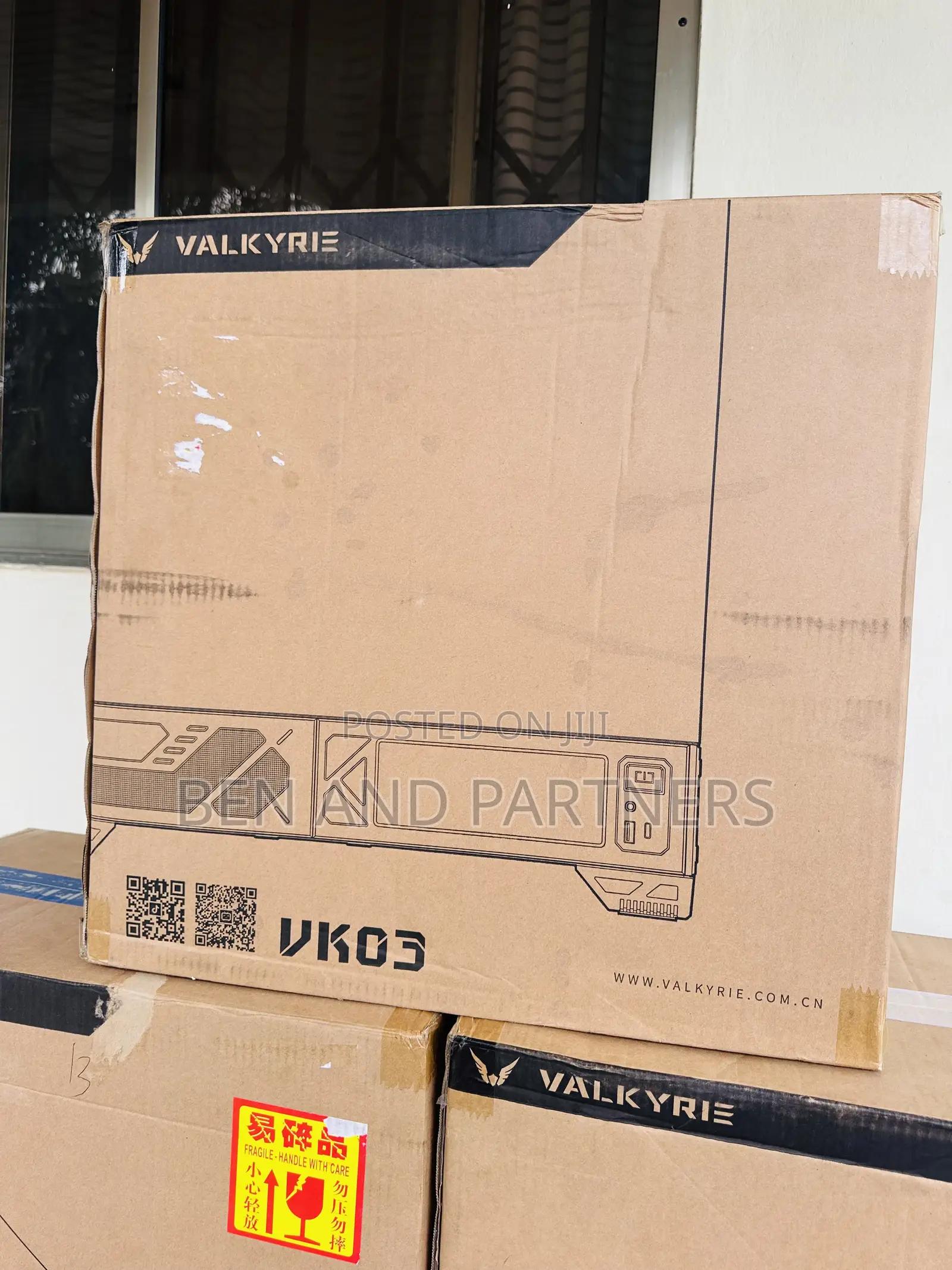Valkyrie 6.2" Touchscreen Gaming Pc Case With 7-argb Fans